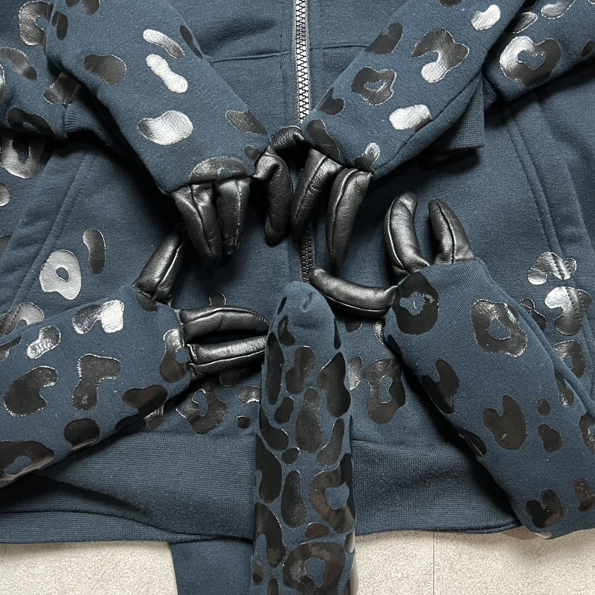 Adidas × Jeremy Scott Adidas Jeremy Scott Leopard Cat Zip Hoodie Size US L / EU 52-54 / 3 - 6 Thumbnail