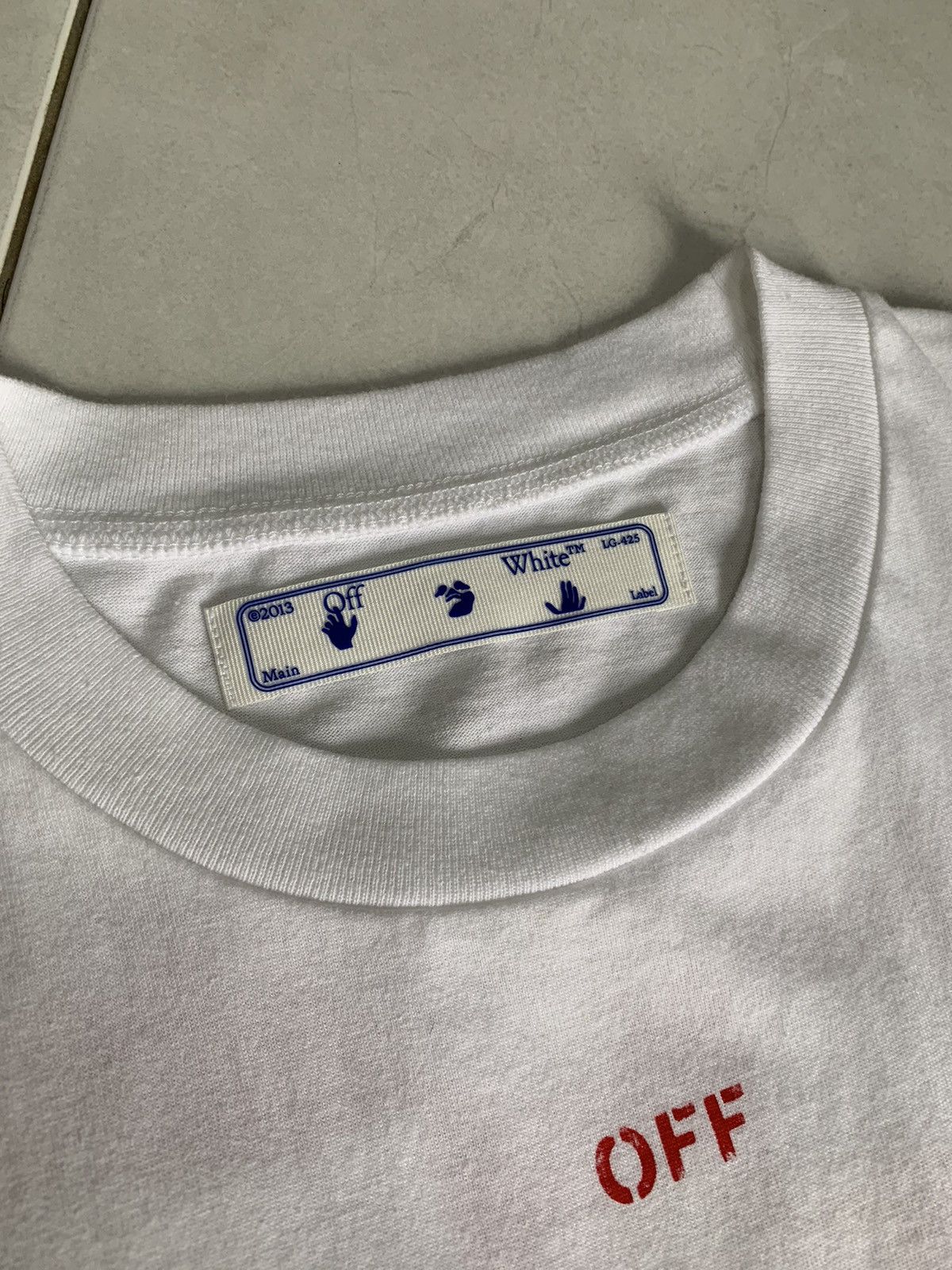 Off-White Off-White White and Red Stencil Arrows Oversized T-Shirt Size US M / EU 48-50 / 2 - 4 Thumbnail