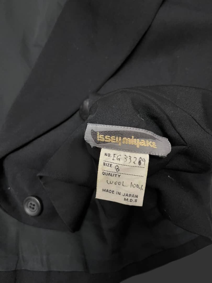 Issey Miyake Vintage 80s Issey Miyake Black Wool Cropped Jacket Blazer Size M / US 6-8 / IT 42-44 - 14 Thumbnail