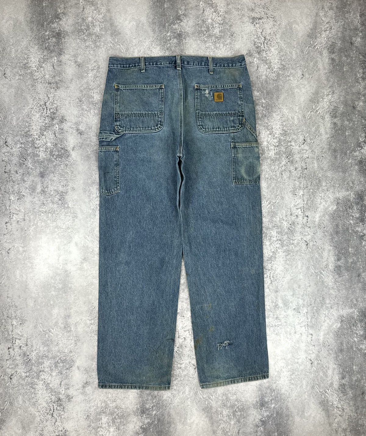 Custom × Streetwear No Mass Production  