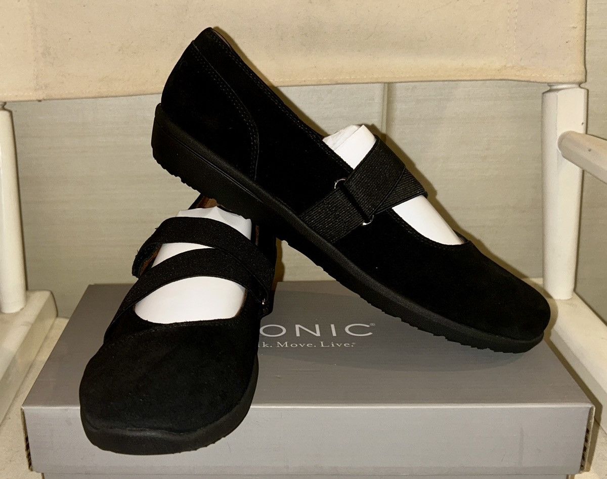 Vionic Vionic “Magnolia Shelby” Suede Orthotic Mary Janes —Size 9 Size US 9 / IT 39 - 4 Thumbnail