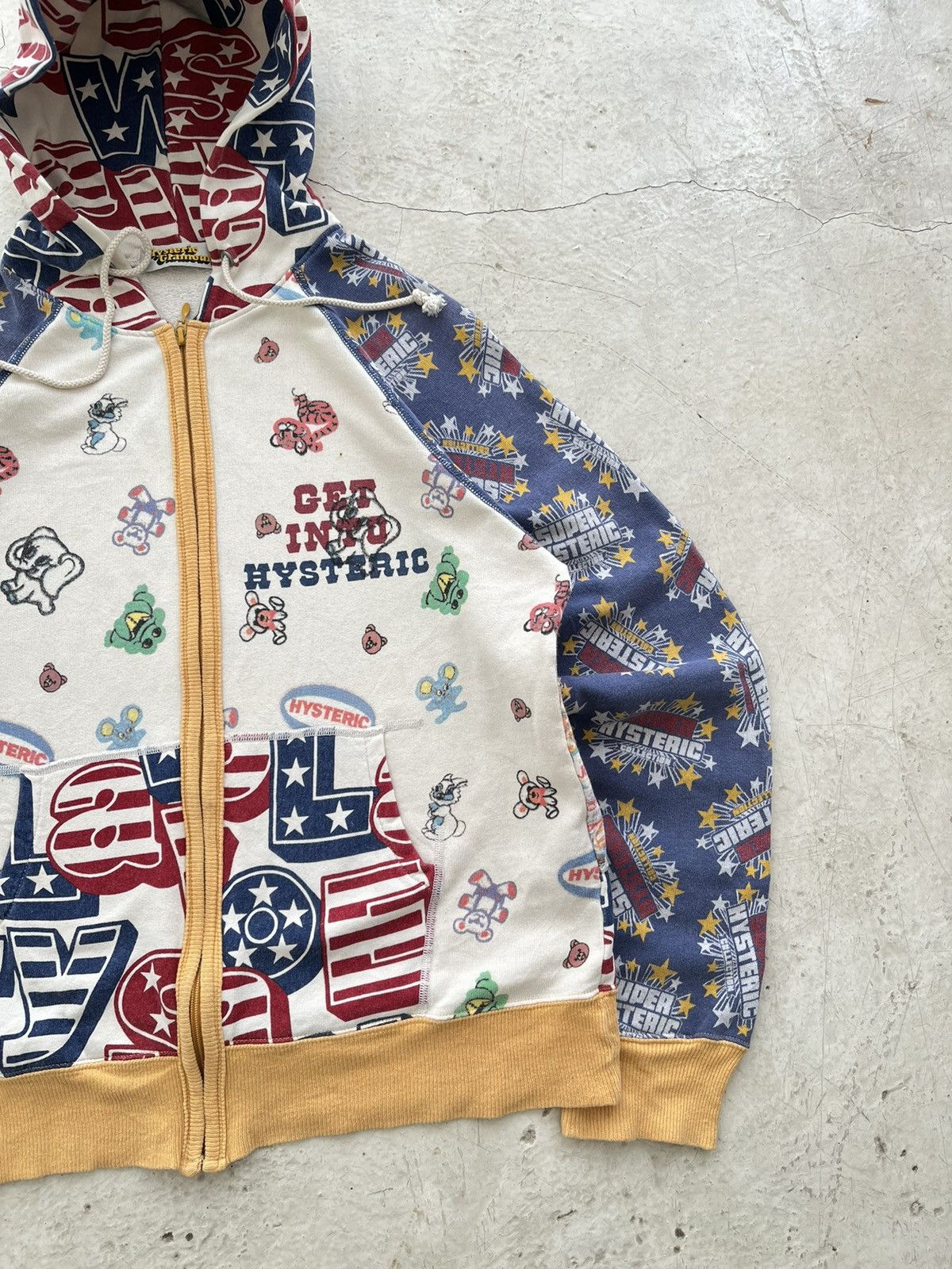 Hysteric Glamour × Vintage Vintage 90s HYSTERIC GLAMOUR Get Into Hysteric AOP Hoodie Size US L / EU 52-54 / 3 - 2 Thumbnail
