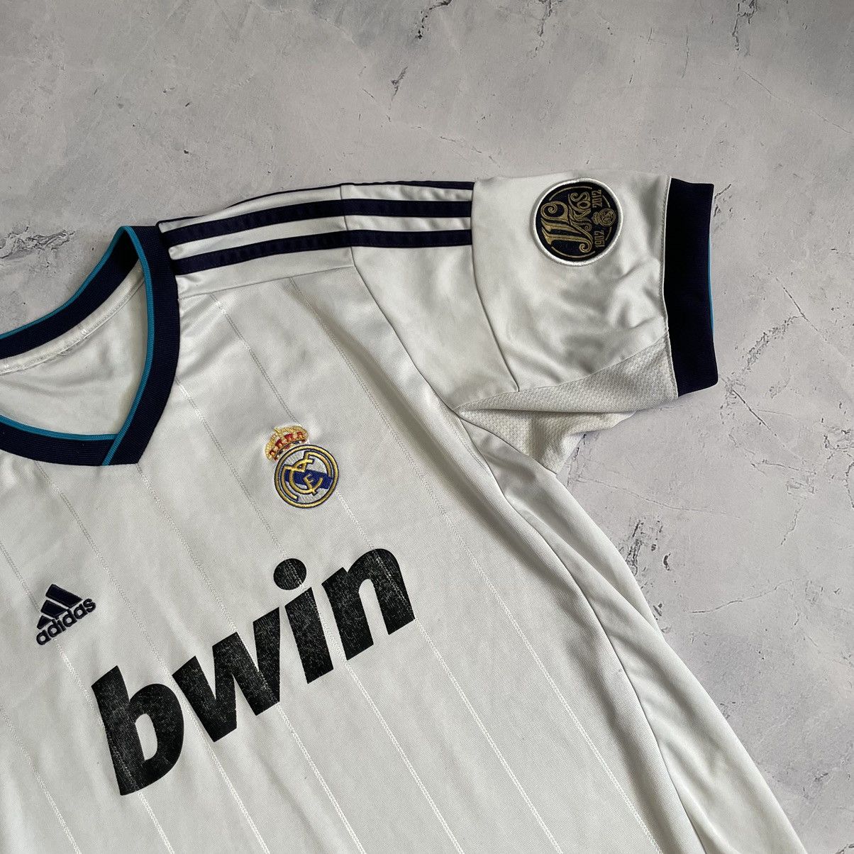 Adidas Adidas Real Madrid 2012 Soccer Jersey Size US M / EU 48-50 / 2 - 2 Thumbnail