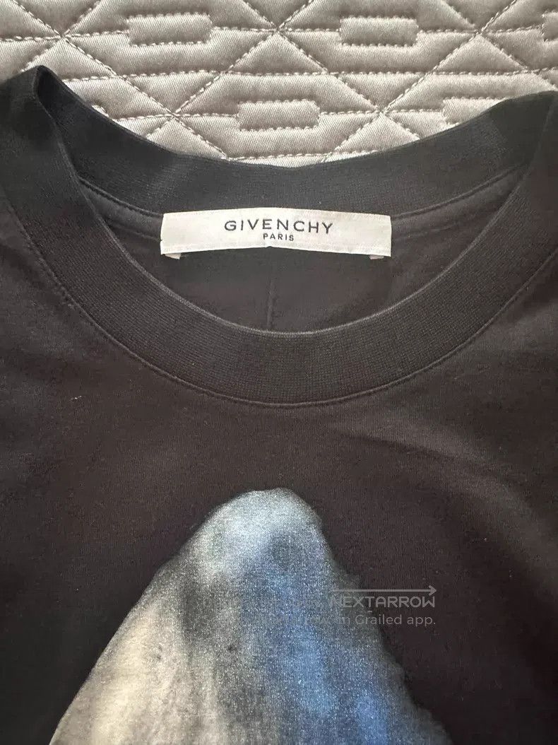 Givenchy Givenchy Shark Print T-shirt Size US XXS / EU 40 - 2 Thumbnail