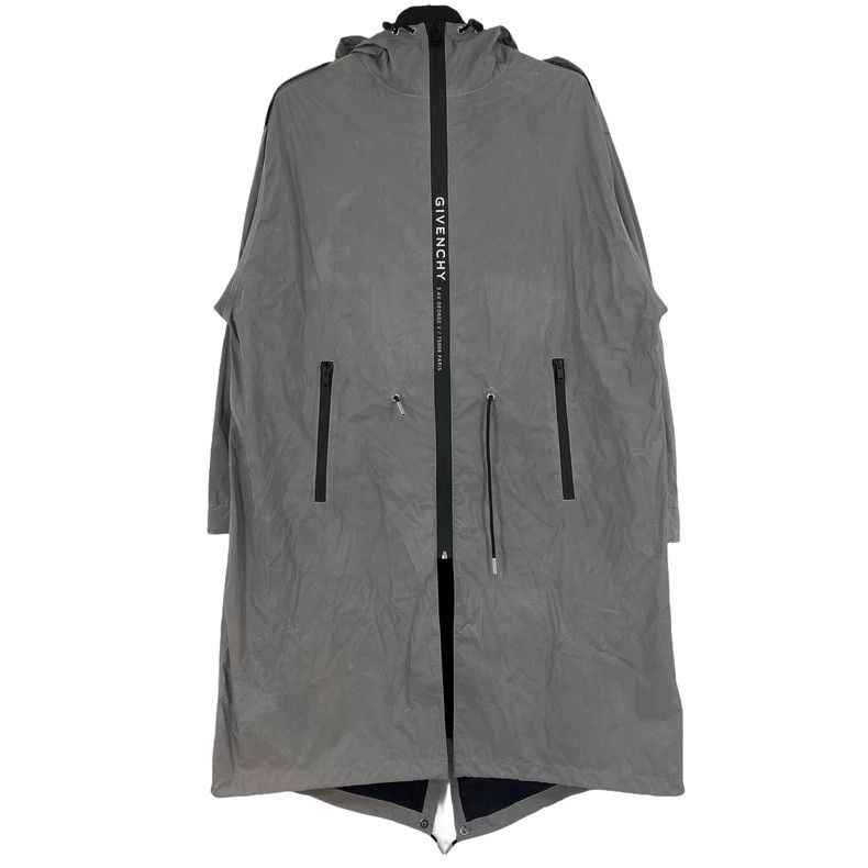 Givenchy Givenchy 3m reflective zip-up lettering long coat Size US S / EU 44-46 / 1 - 1 Thumbnail