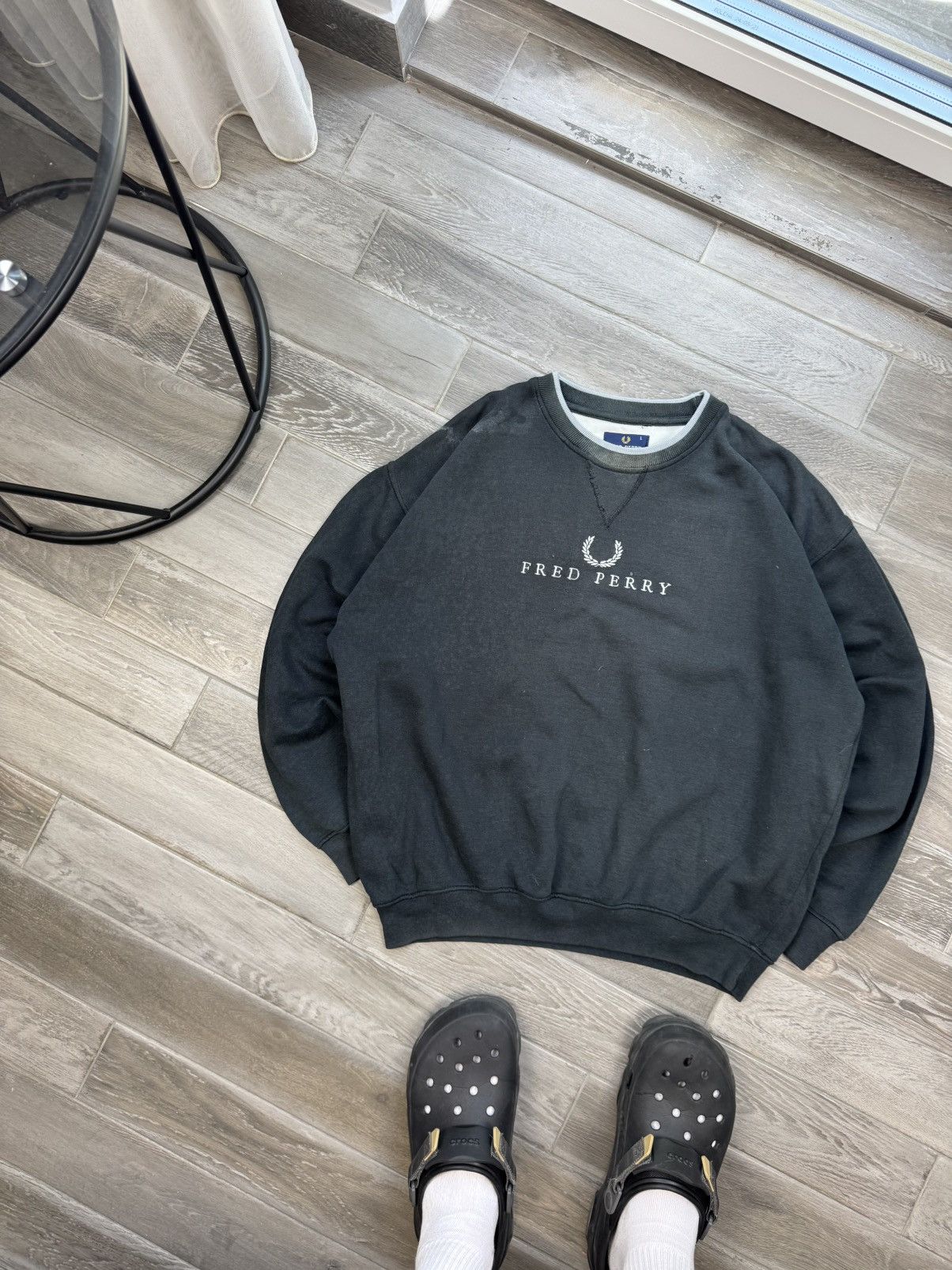 Fred Perry Vintage Fred Perry Centre Logo Archive Sweatshirt Size US L / EU 52-54 / 3 - 2 Thumbnail