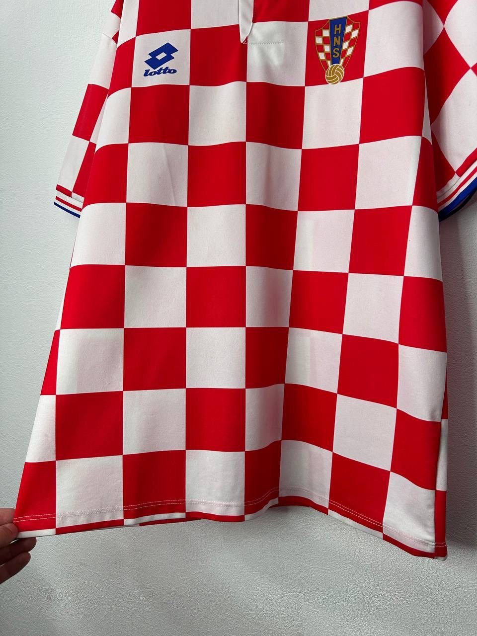 Lotto Sport Vintage Croatia 1992-1995 HNS Lotto Soccer Jersey XL World Size US XL / EU 56 / 4 - 7 Thumbnail
