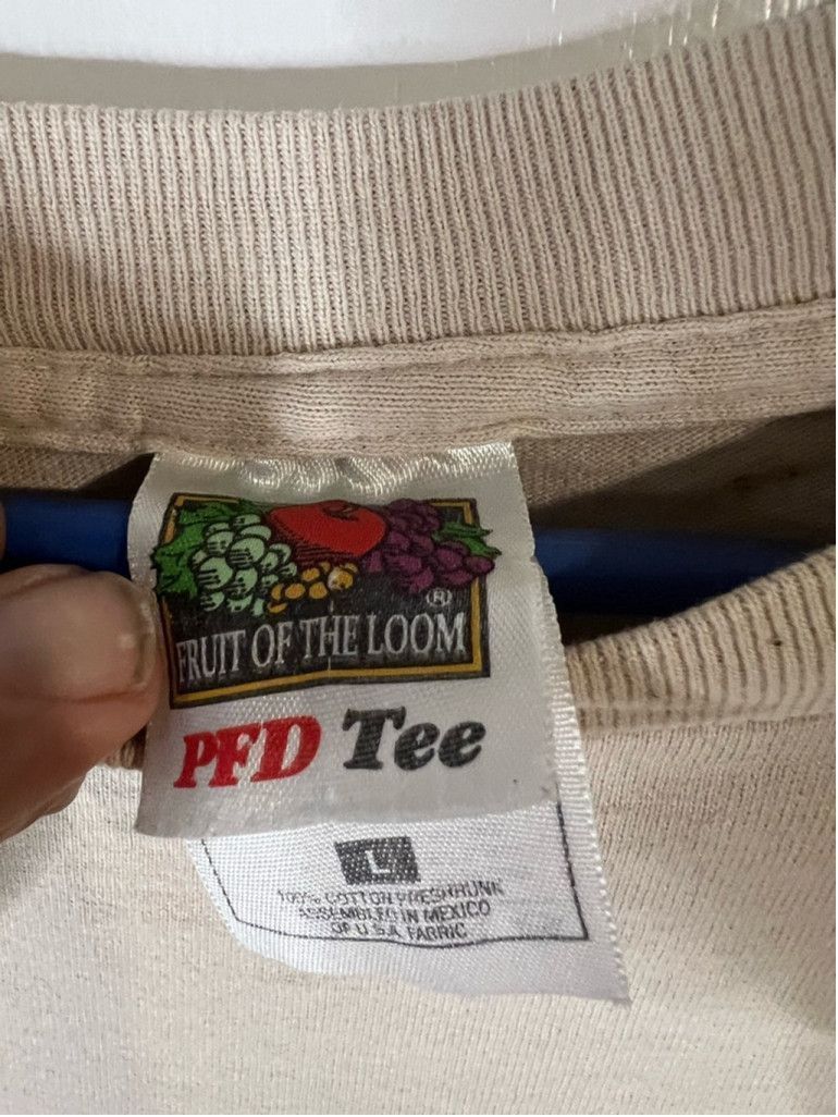 Fruit Of The Loom Men's Gulf Shores Graphic T-Shirt Size L Beige Size US L / EU 52-54 / 3 - 3 Thumbnail