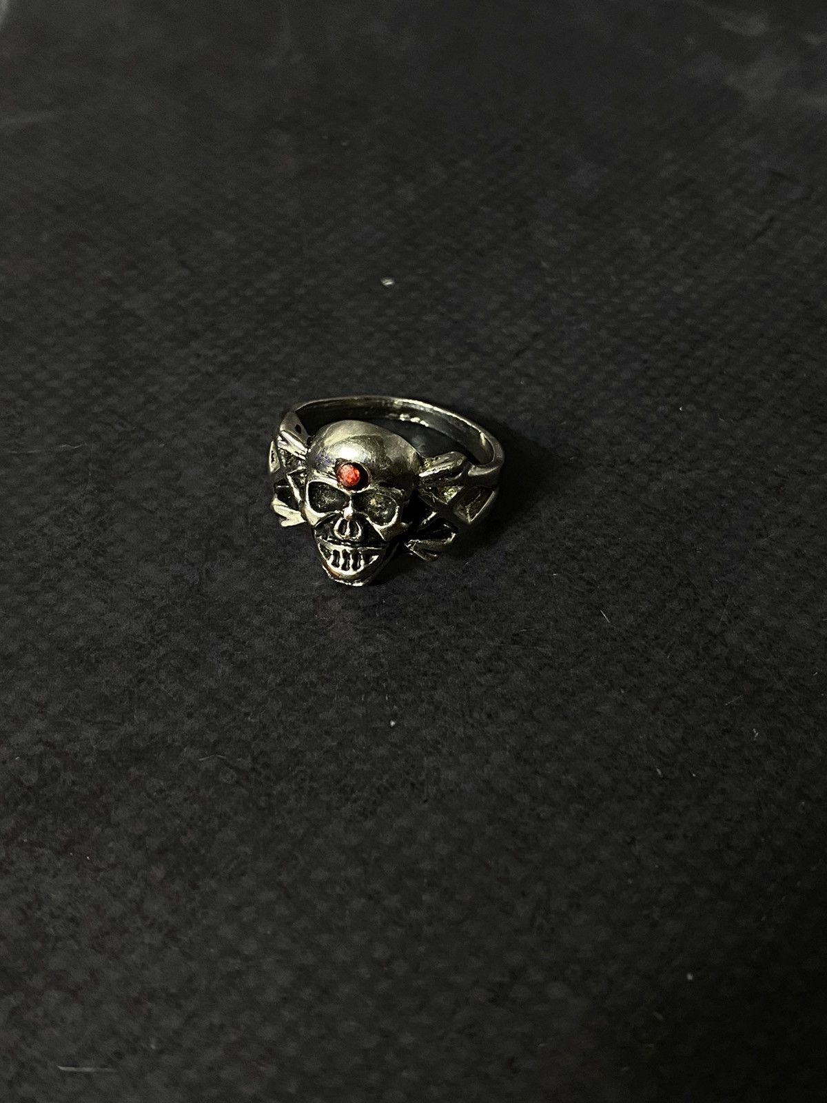 Japanese Brand Vintage Skull Ring, Red Crystal Eye, Gothic Size ONE SIZE - 1 Thumbnail