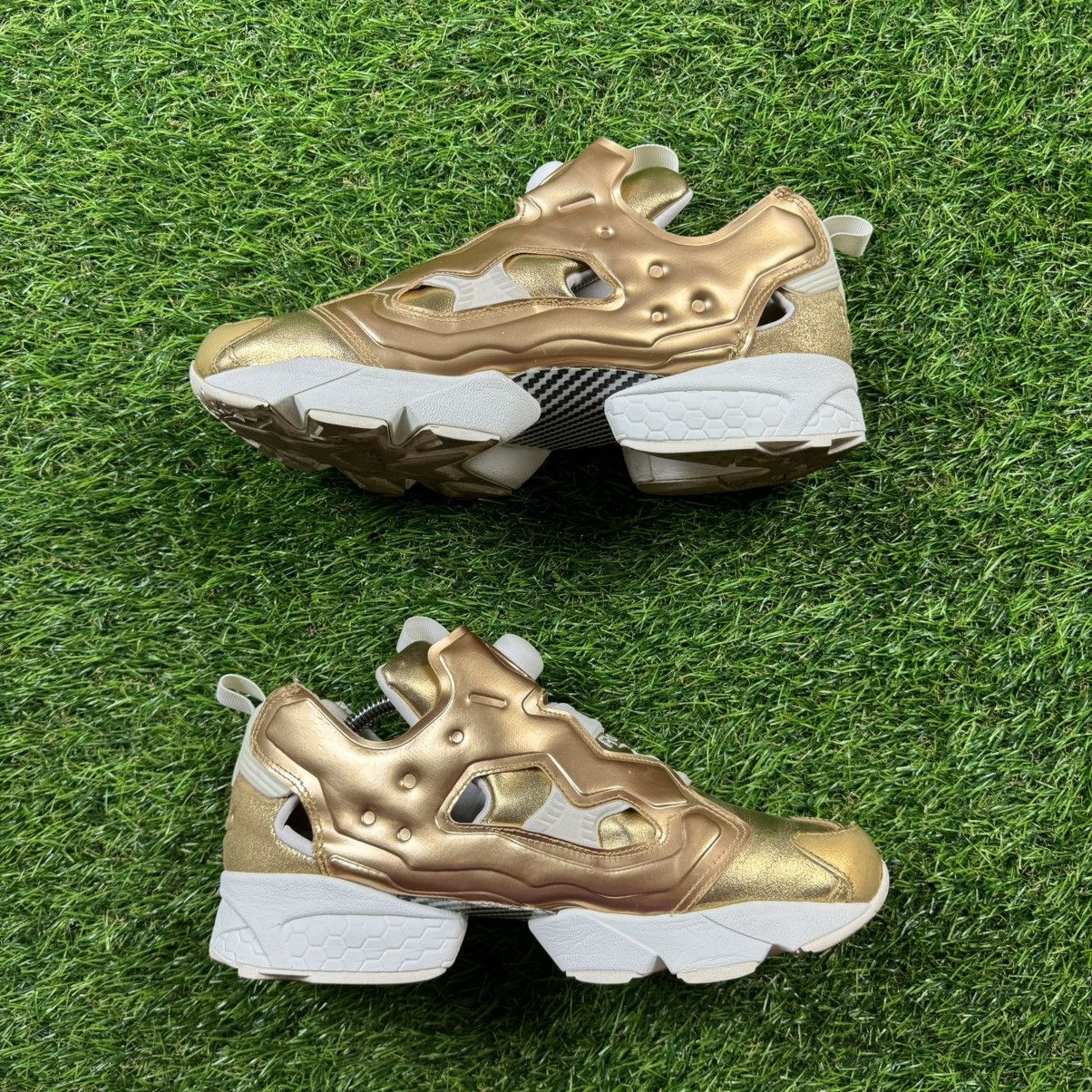 Reebok Reebok Instapump Fury Celebrate V79094 Women’s Trainers Gold Size US 10 / IT 40 - 3 Thumbnail