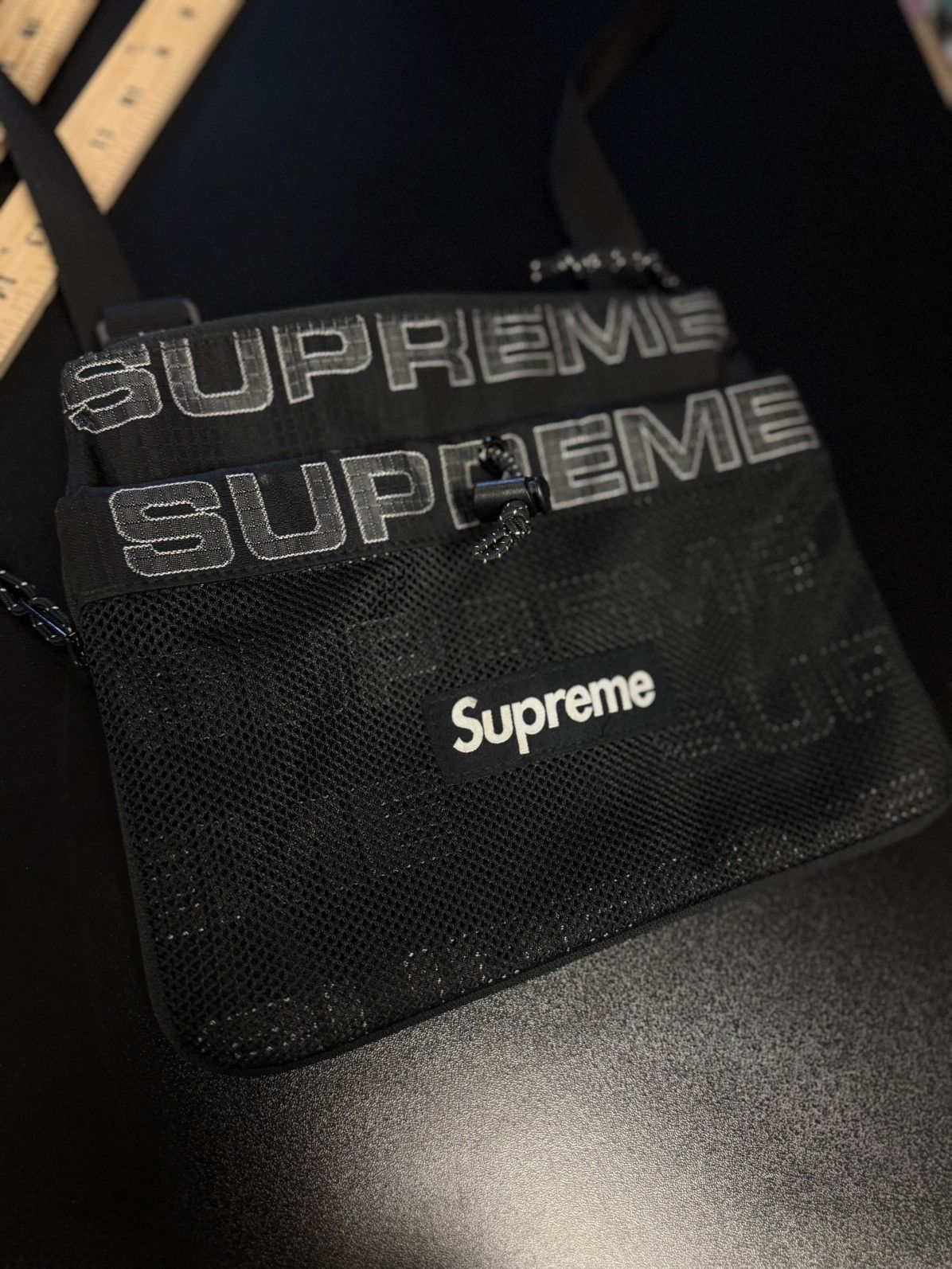 Supreme Supreme FW21 Body Shoulder Bag Black White 🧼 Size ONE SIZE - 3 Thumbnail