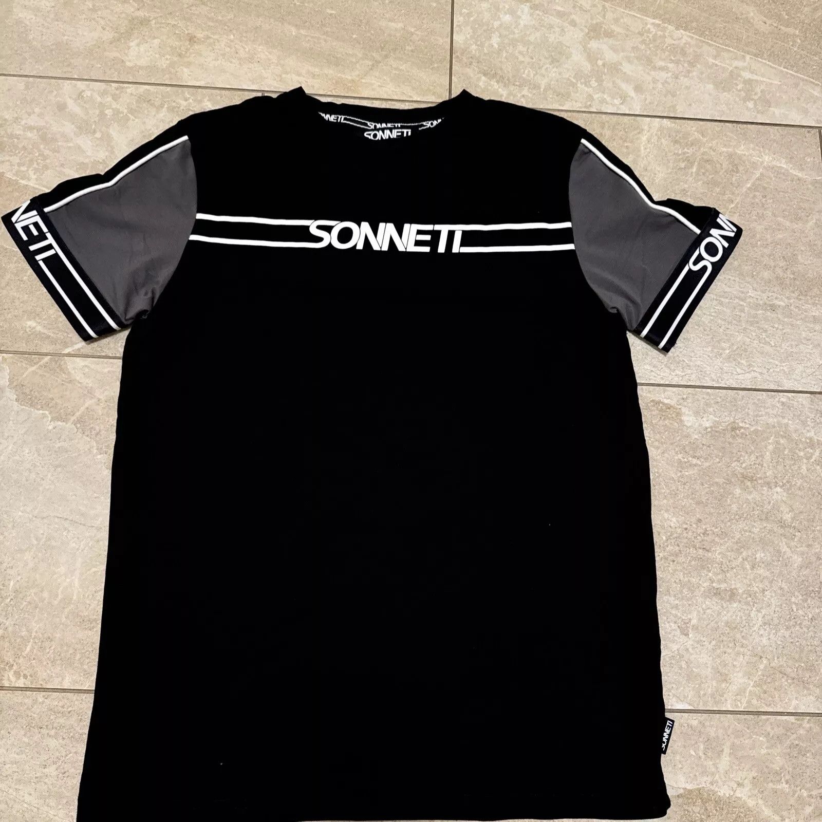 Sonneti Sonneti London men's cotton stretch tee shirt Size US M / EU 48-50 / 2 - 1 Thumbnail