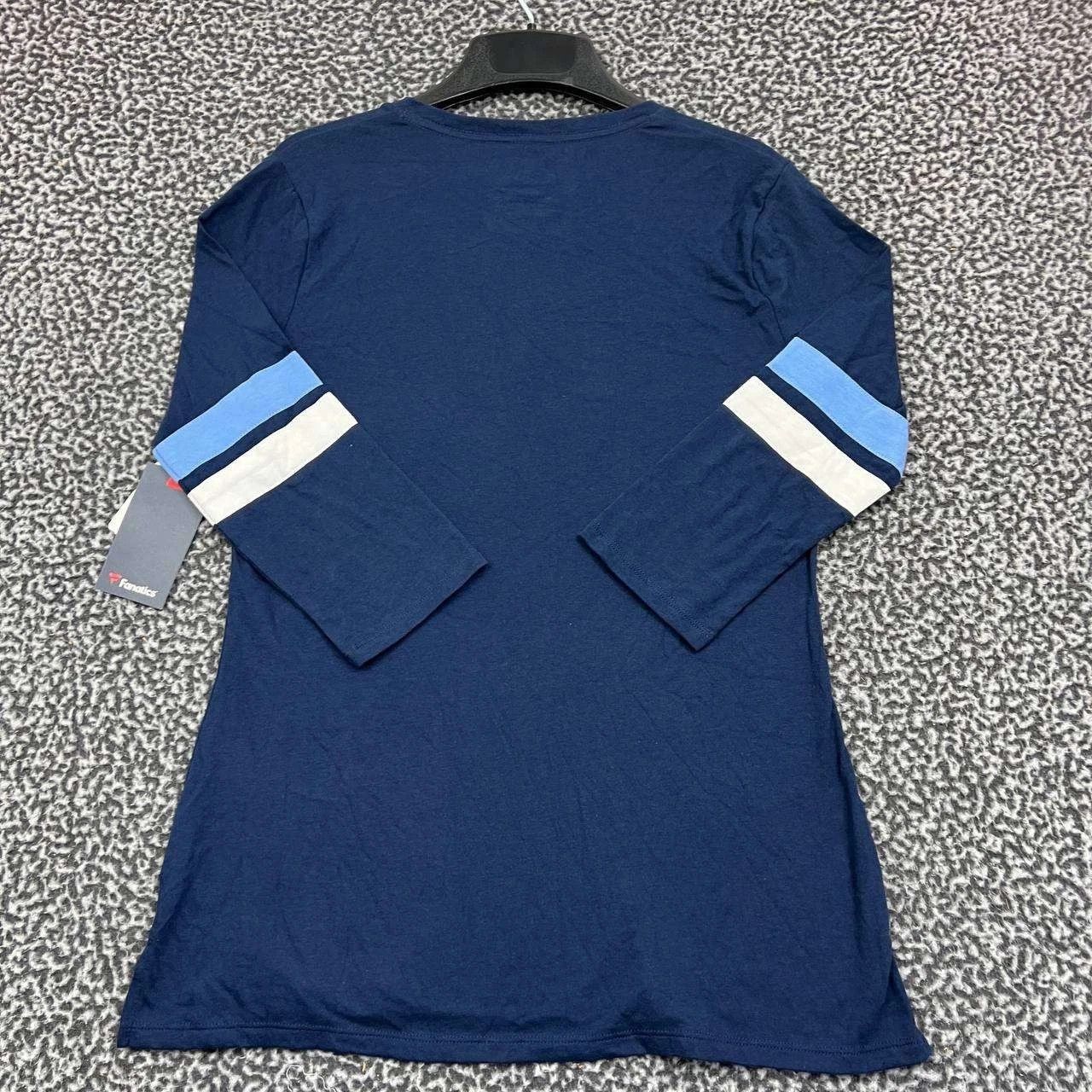 Other Tennessee Titans Shirt Women Blue Long Sleeve Crew Neck M Size M / US 6-8 / IT 42-44 - 2 Thumbnail