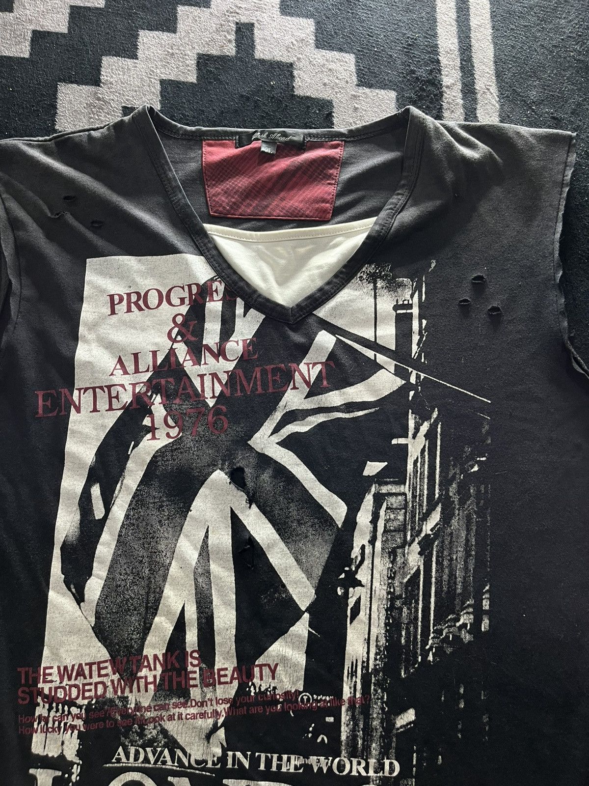 Hysteric Glamour Vintage clash ahead distressed uk flag sleeveless Size US L / EU 52-54 / 3 - 2 Thumbnail