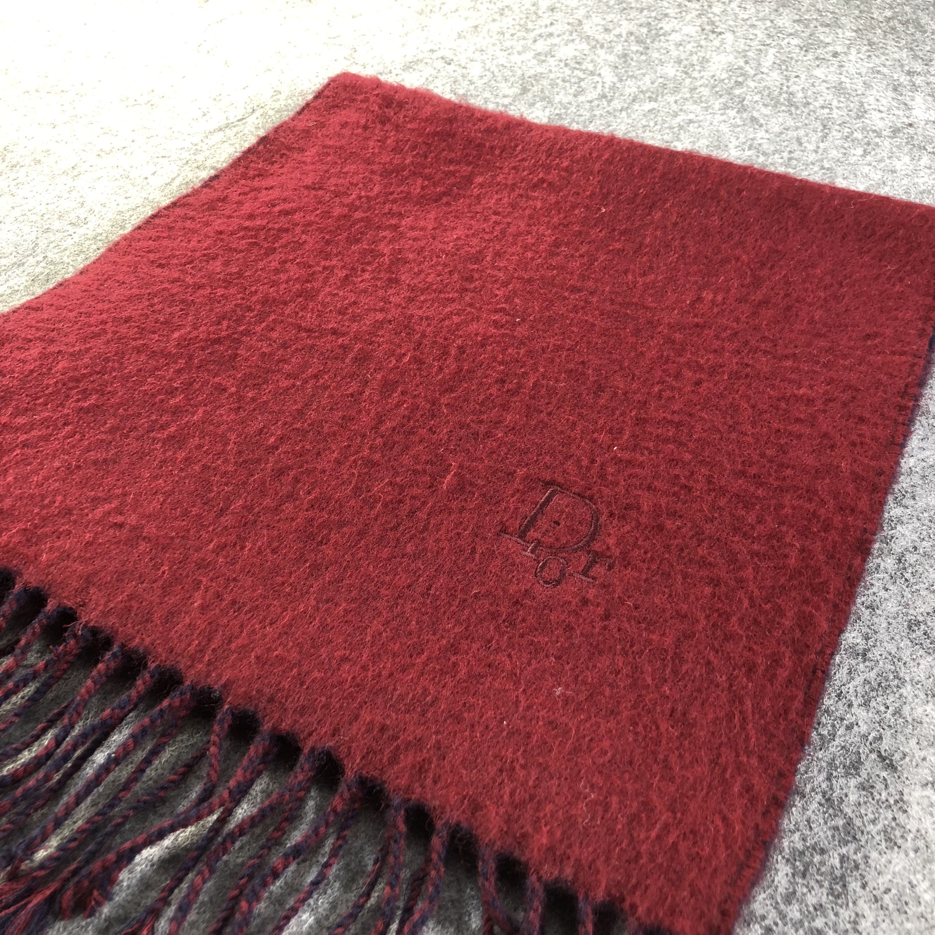 Christian Dior Monsieur Christian Dior Plain Cashmere Scarf Muffler V1604 Size ONE SIZE - 3 Thumbnail