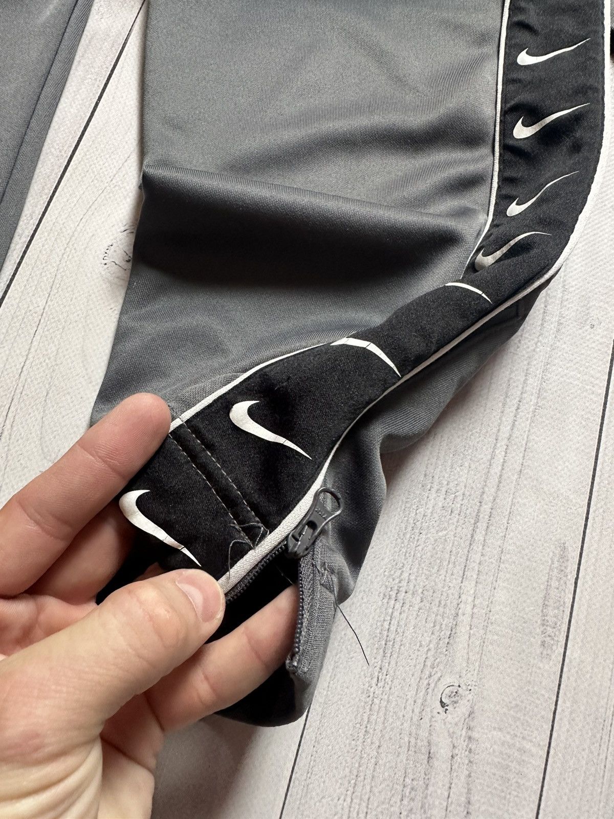 Nike × Vintage Vintage Nike Track suit swoosh logo grey size M Size US M / EU 48-50 / 2 - 12 Thumbnail