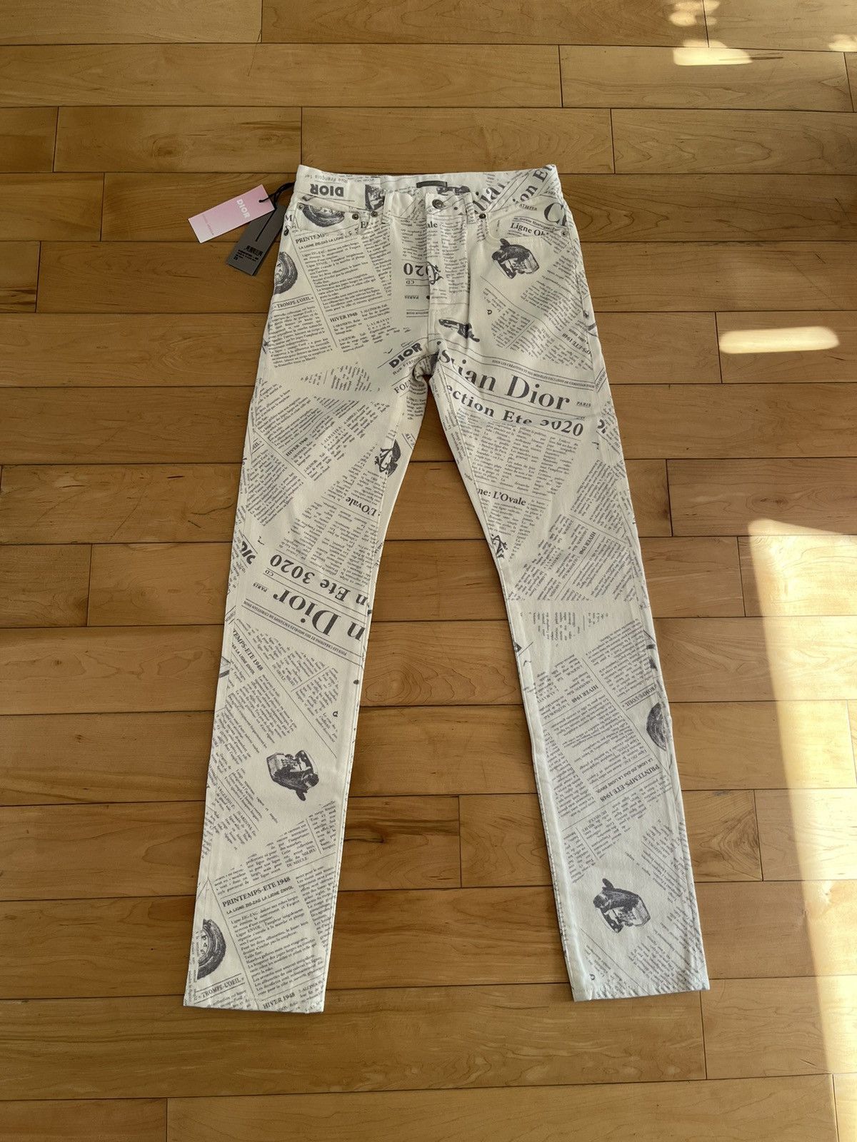 NWT - Dior White Daniel Arsham Edition Newspaper Jeans