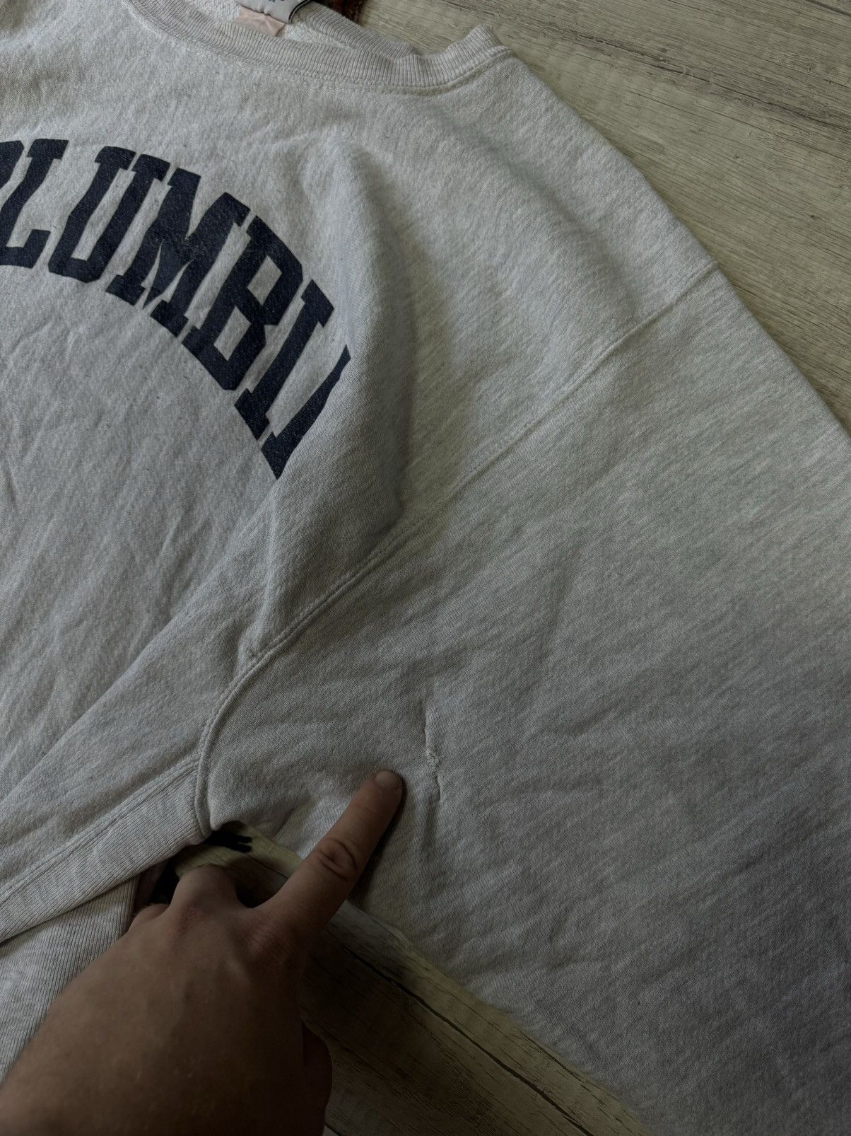 Champion 90s Vintage Champion Columbia University Sweatshirt Size US L / EU 52-54 / 3 - 8 Thumbnail