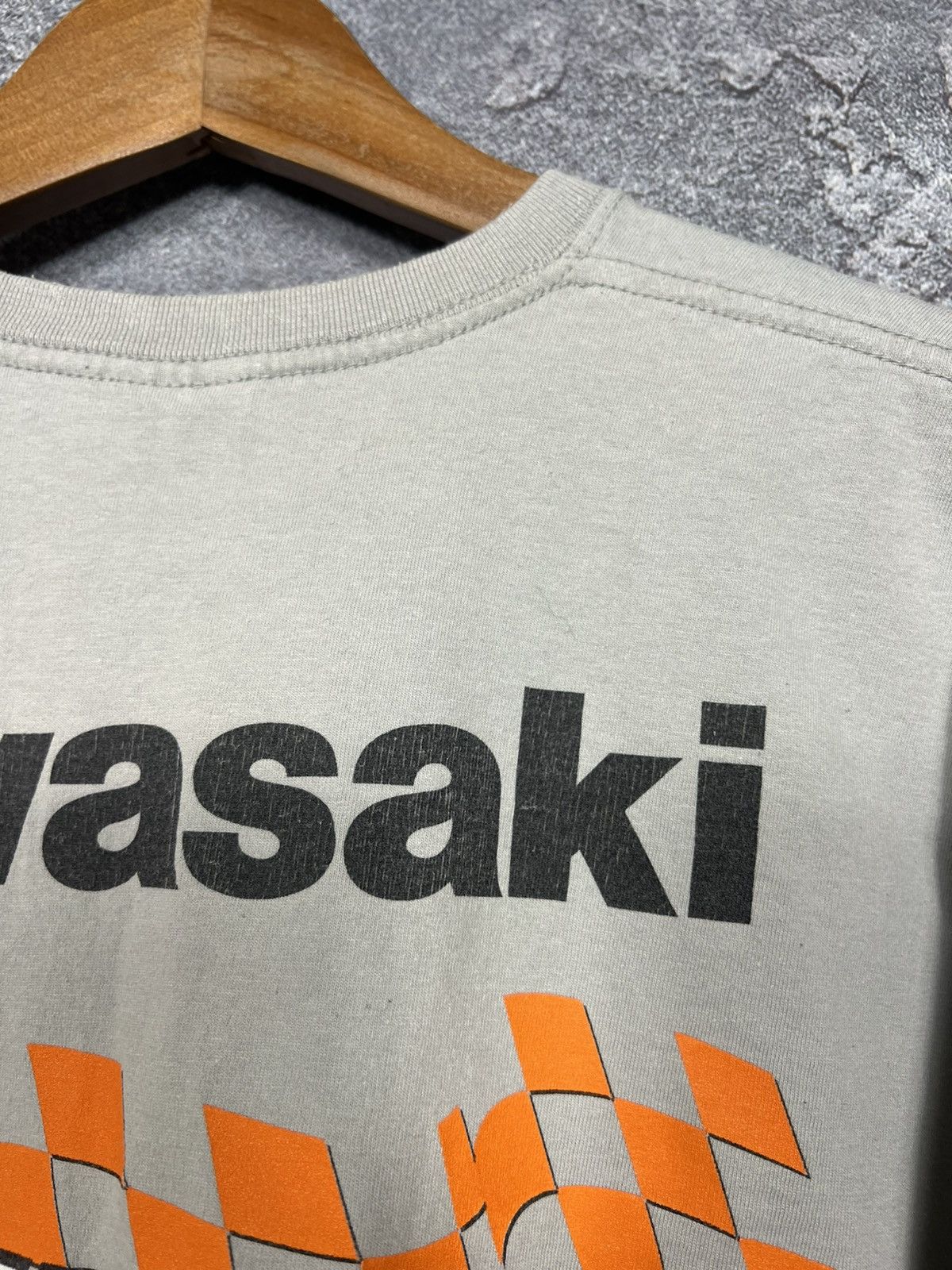 Vintage Vintage 2010 Kawasaki British Superbike Team T-shirt Tee Size US M / EU 48-50 / 2 - 11 Thumbnail