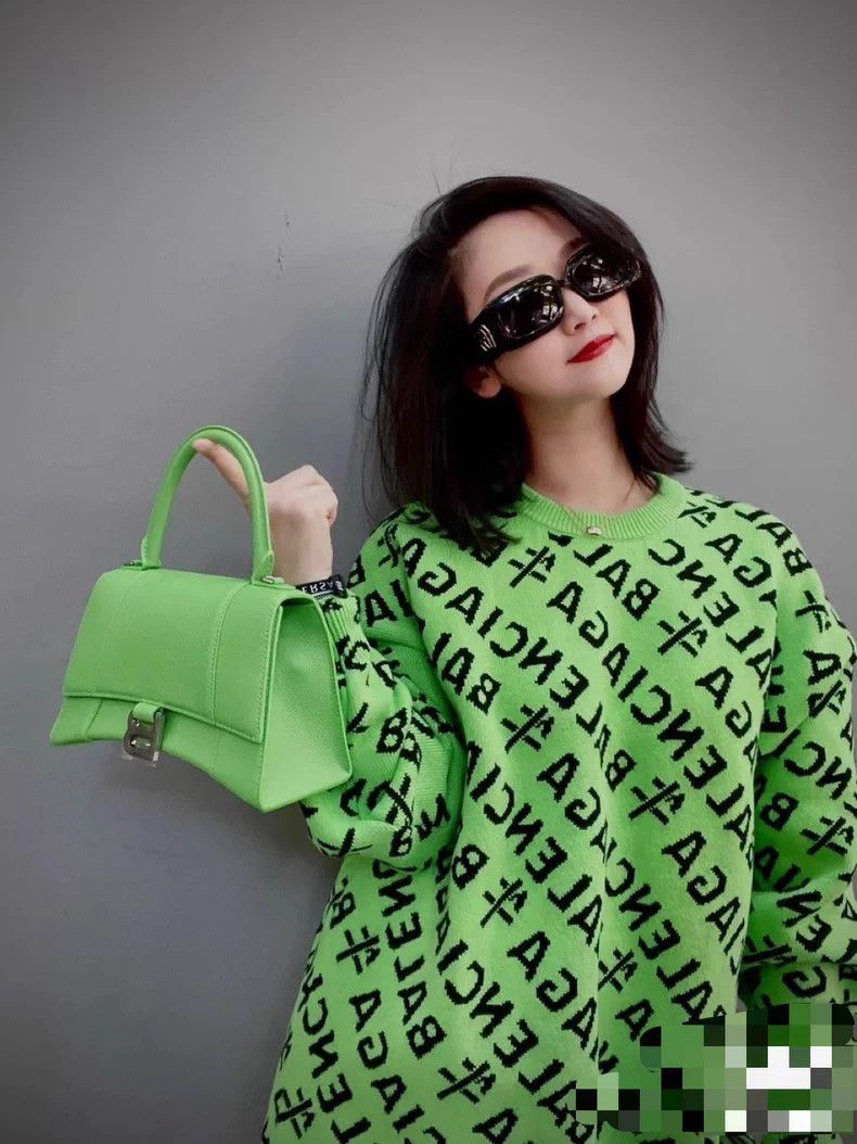 Balenciaga Balenciaga Ox Year Limited Edition Green Full Logo Sweater Size US XS / EU 42 / 0 - 5 Thumbnail