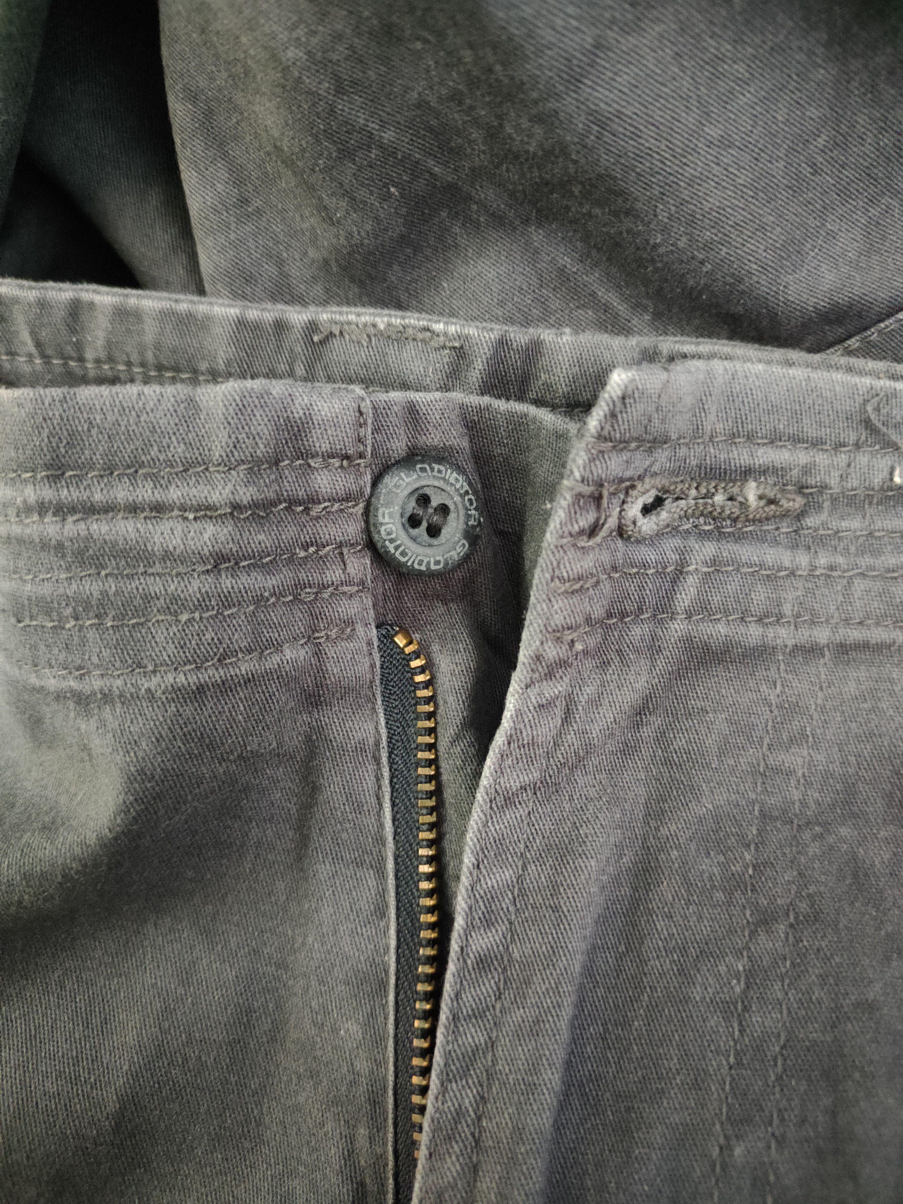Japanese Brand DL Gladiator Black Faded Multipocket Cargo Pants #2345 Size 34" / US 12 / IT 48 - 14 Thumbnail