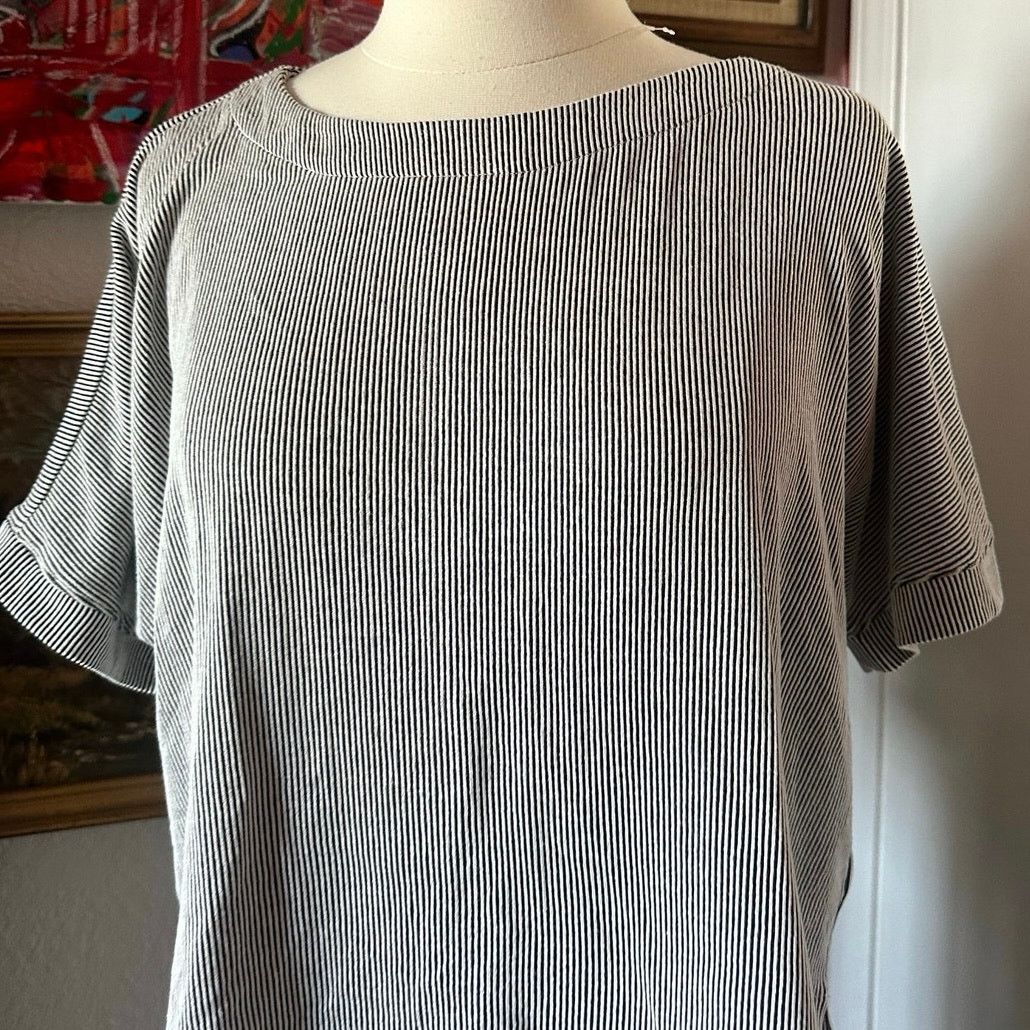 Adrianna Papell adrianna papell black white striped short sleeve knit shirt Size S / US 4 / IT 40 - 2 Thumbnail