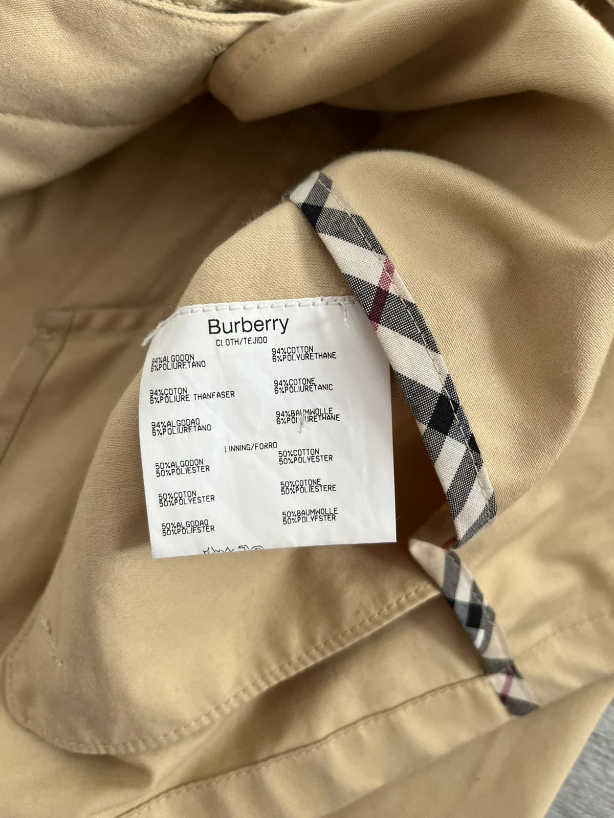 Burberry × Vintage coat trench coat burberry london buttons old money Size M / US 6-8 / IT 42-44 - 5 Thumbnail