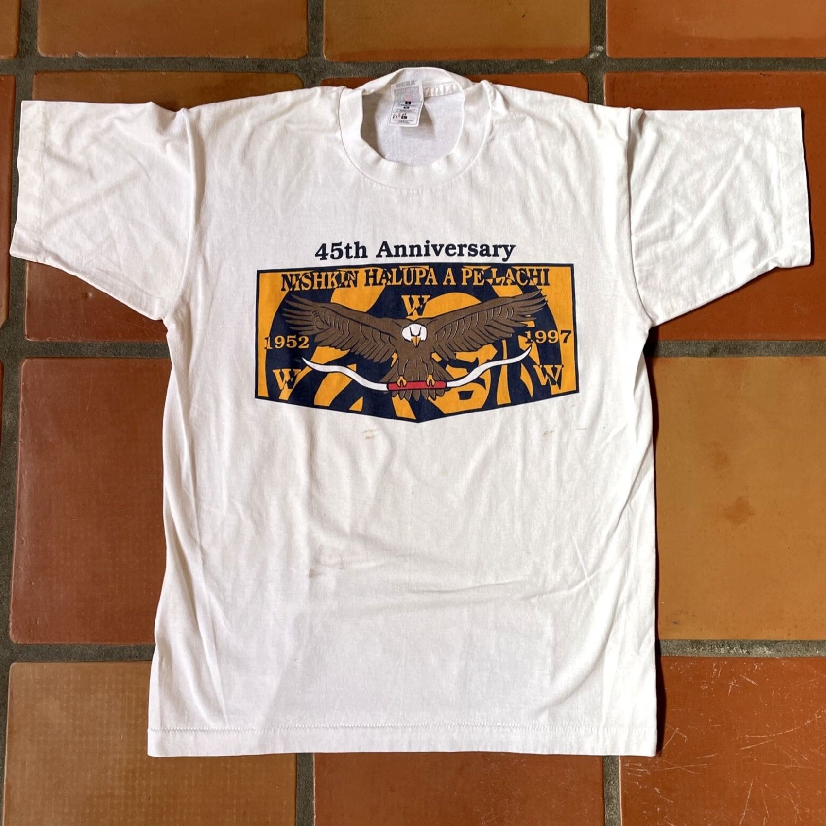 Fruit Of The Loom VINTAGE Fruit Of The Loom Men’s White Large T Shirt Made In USA 90s Graphic Tee Shirt Mens White 90s Size US L / EU 52-54 / 3 - 2 Thumbnail