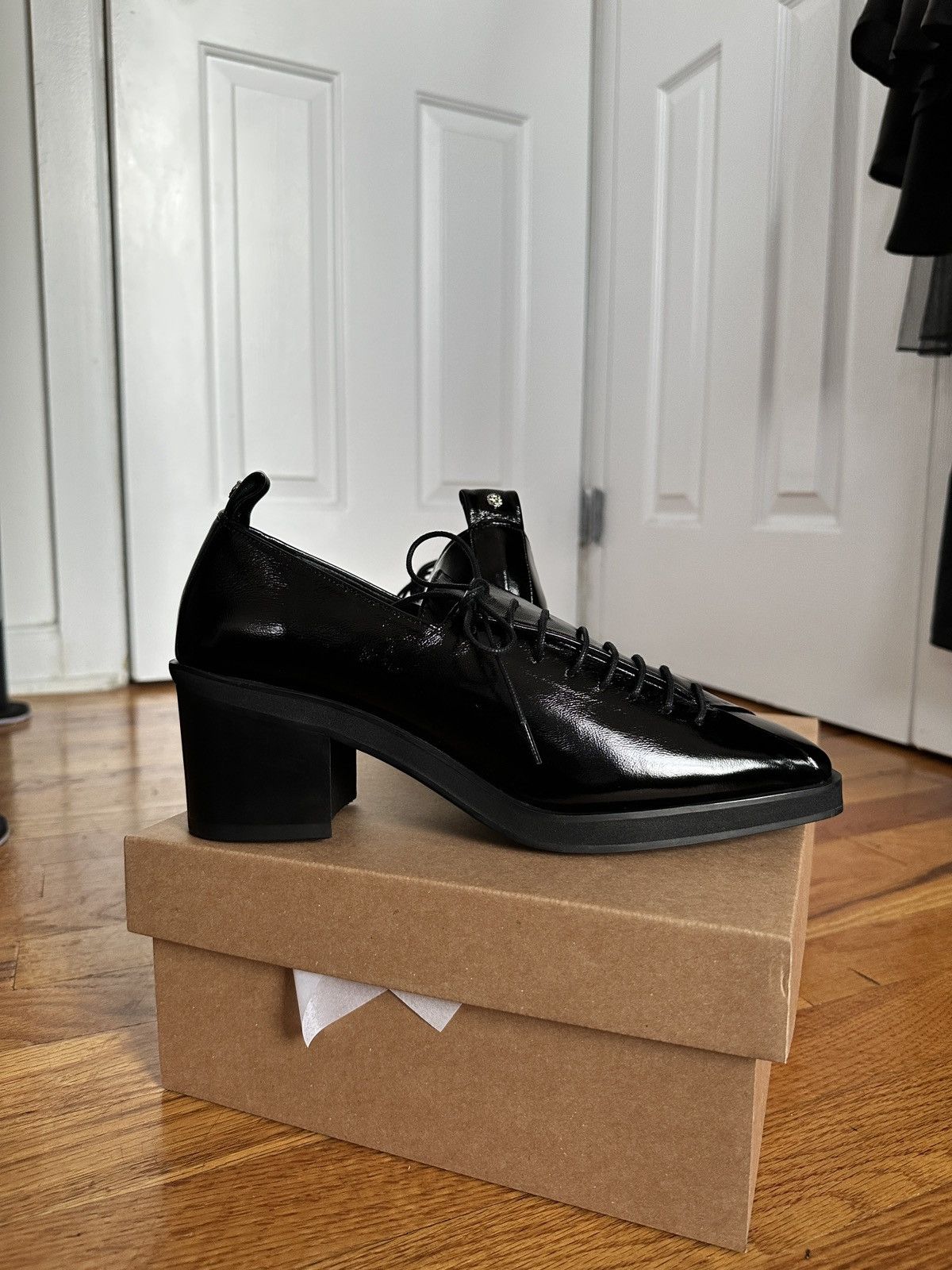 Designer Korean Loafer Heel in Black Cracked Leather Size US 9 / IT 39 - 12 Thumbnail