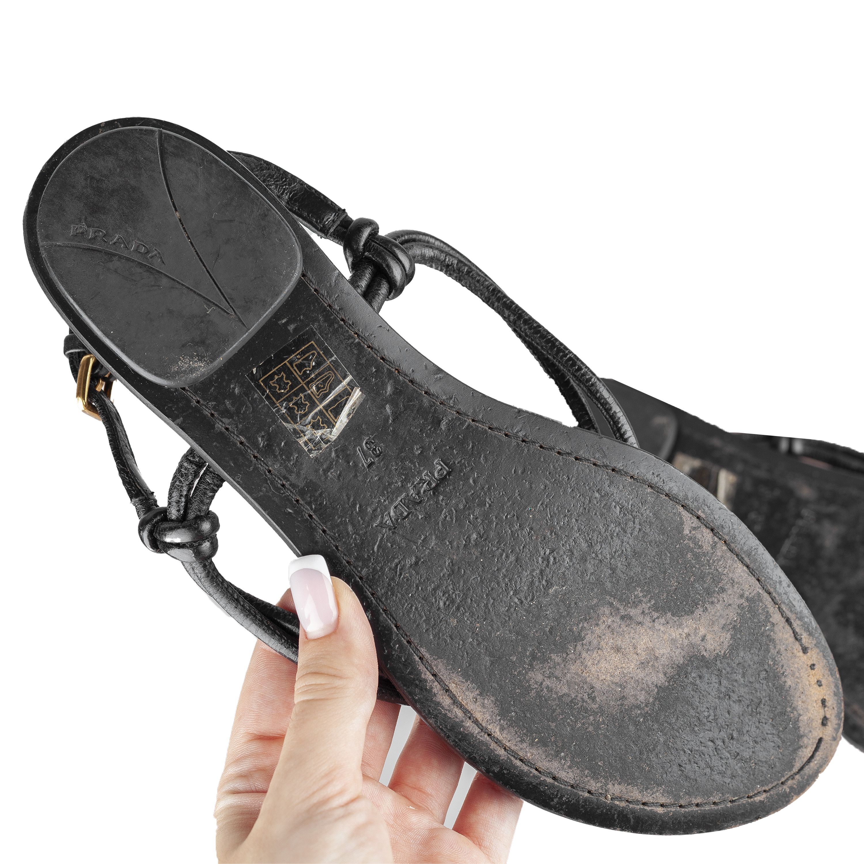 Prada Prada Sport Vintage Black Flat Thong Sandals (38 IT / 38 EU) Size US 7 / IT 37 - 10 Thumbnail