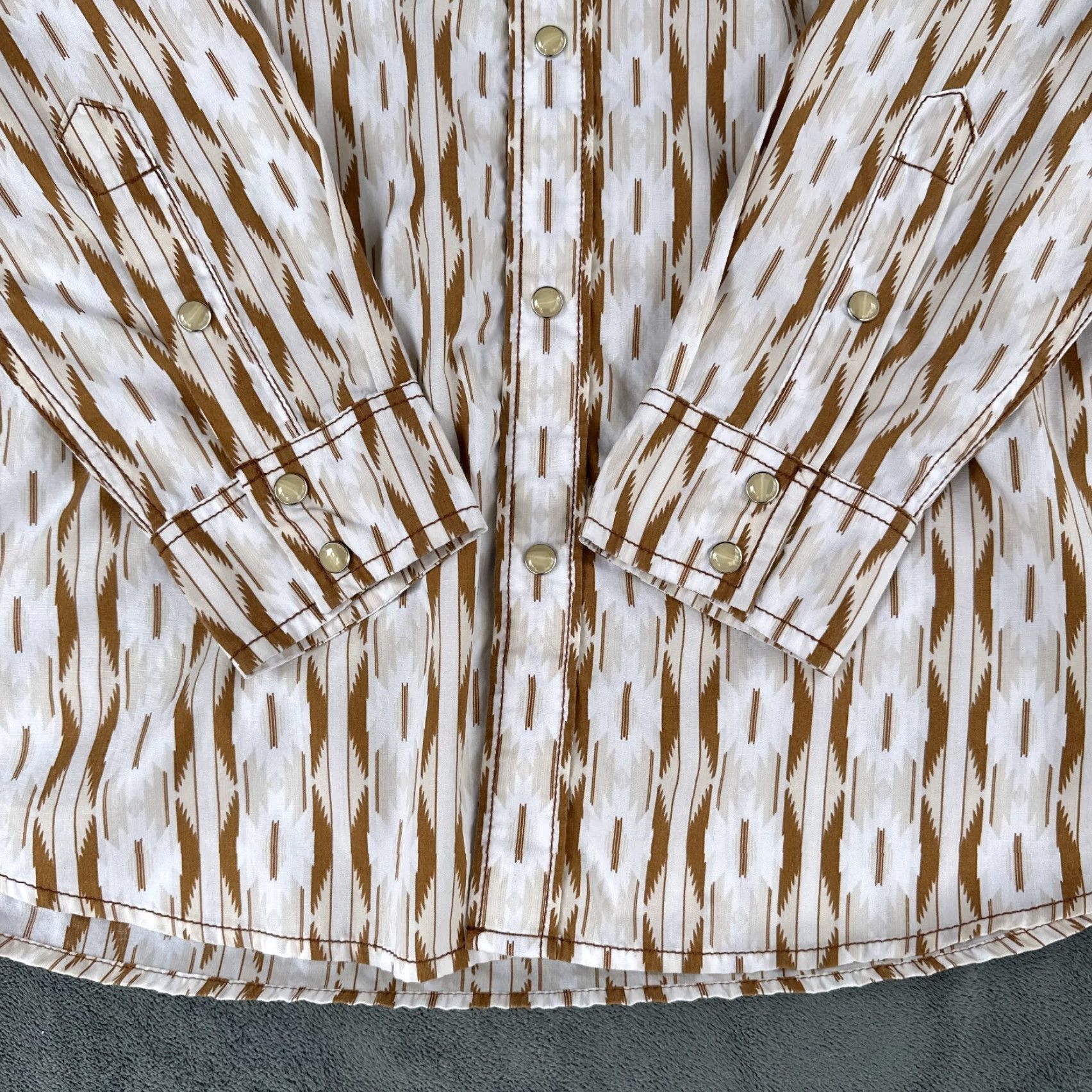 Vintage Gibson Shirt Mens Medium Pearl Snap White Brown Aztec Geometric Rockabilly Rodeo Size US M / EU 48-50 / 2 - 5 Thumbnail