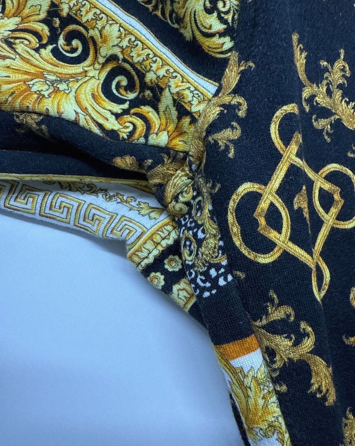 Versace Versace Classic baroque style stitching pattern design Size US M / EU 48-50 / 2 - 3 Thumbnail