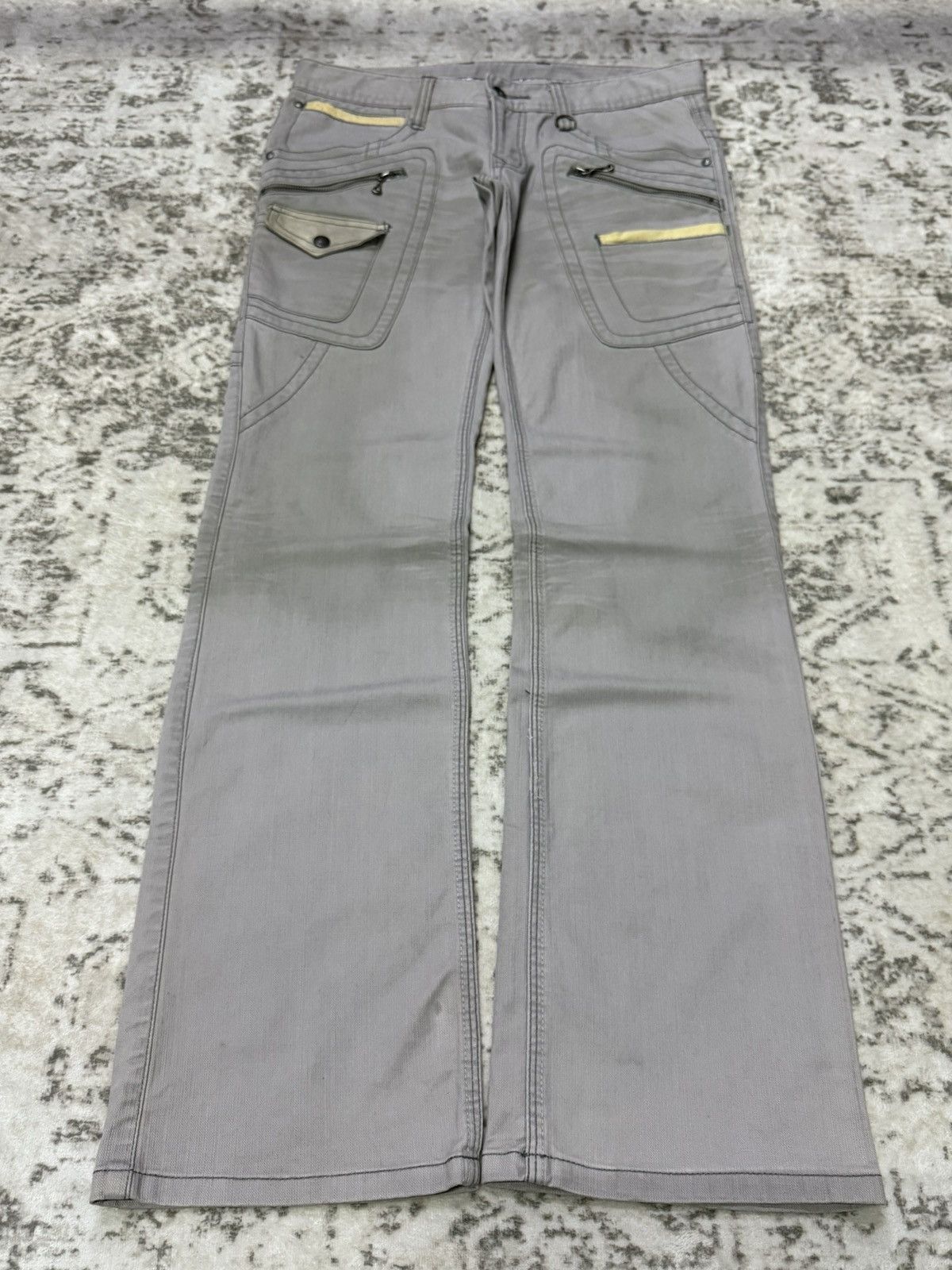 Nicole Club Nicole Club Japan Paneled Gun Pocket Flared Jeans Size US 30 / EU 46 - 1 Thumbnail