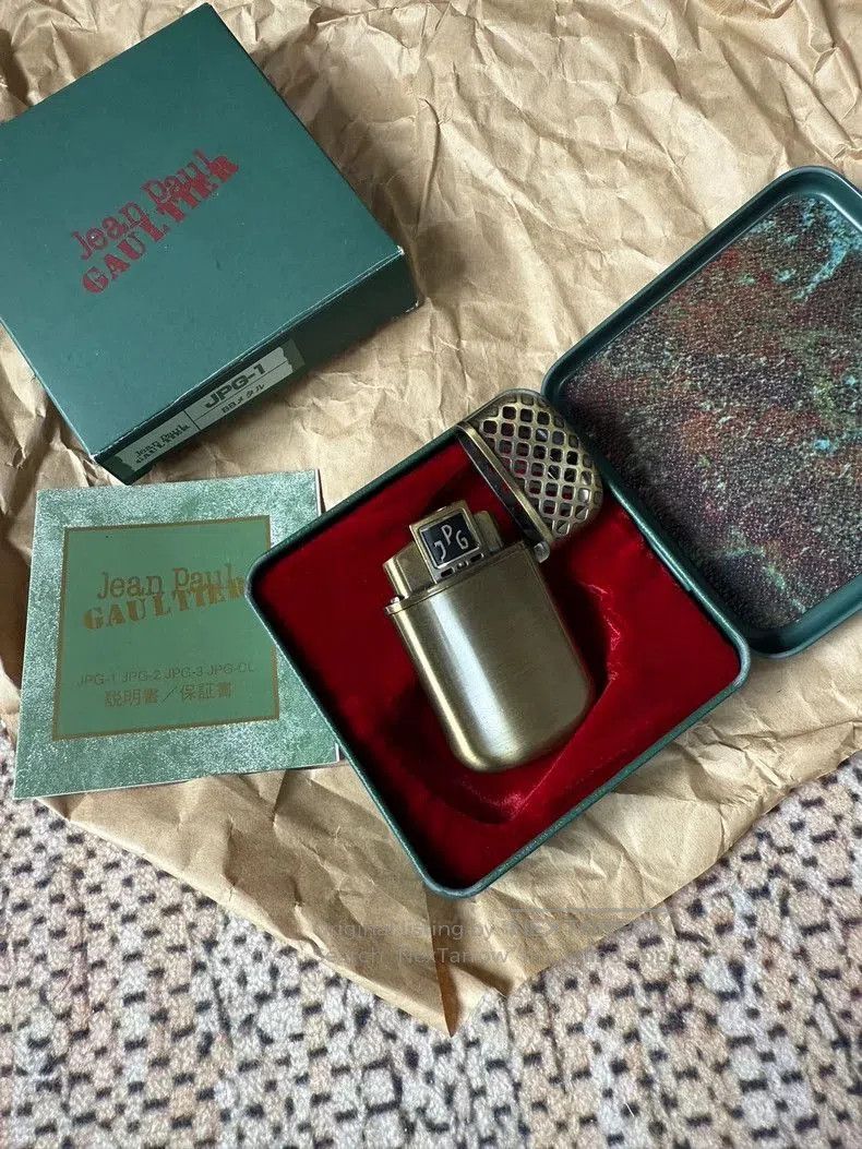Jean Paul Gaultier Jean Paul GAULTIER Metal Lighter with Case. Size ONE SIZE - 4 Thumbnail