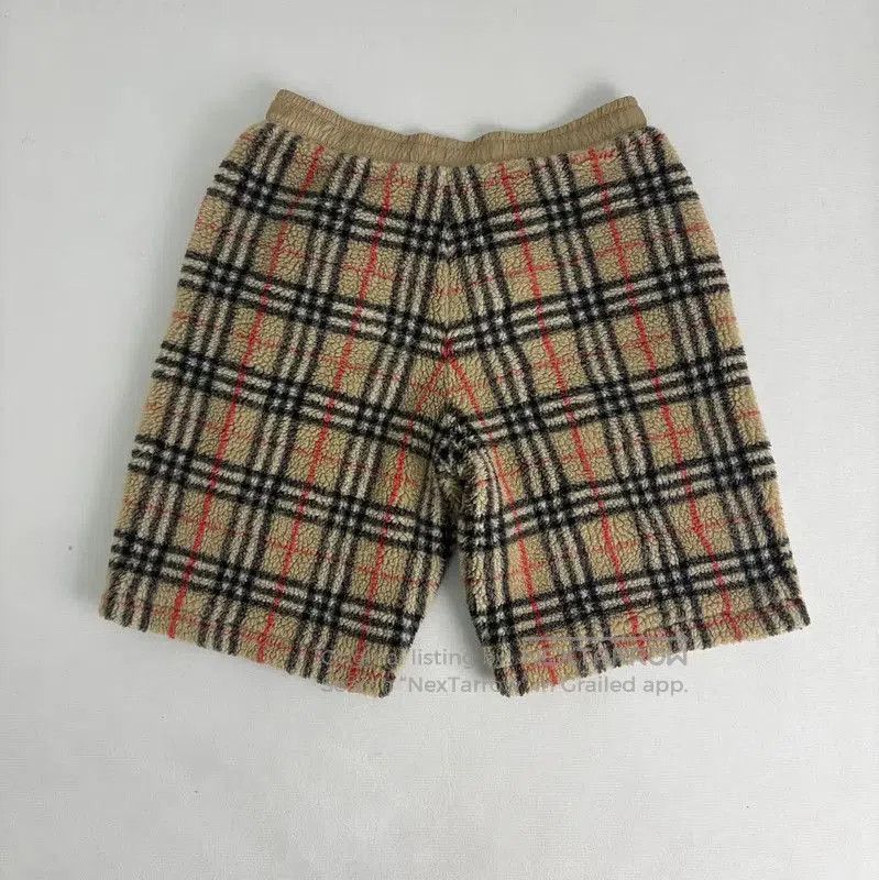 Burberry Burberry Beige Check Cotton Women's Shorts. Size 23" - 2 Thumbnail