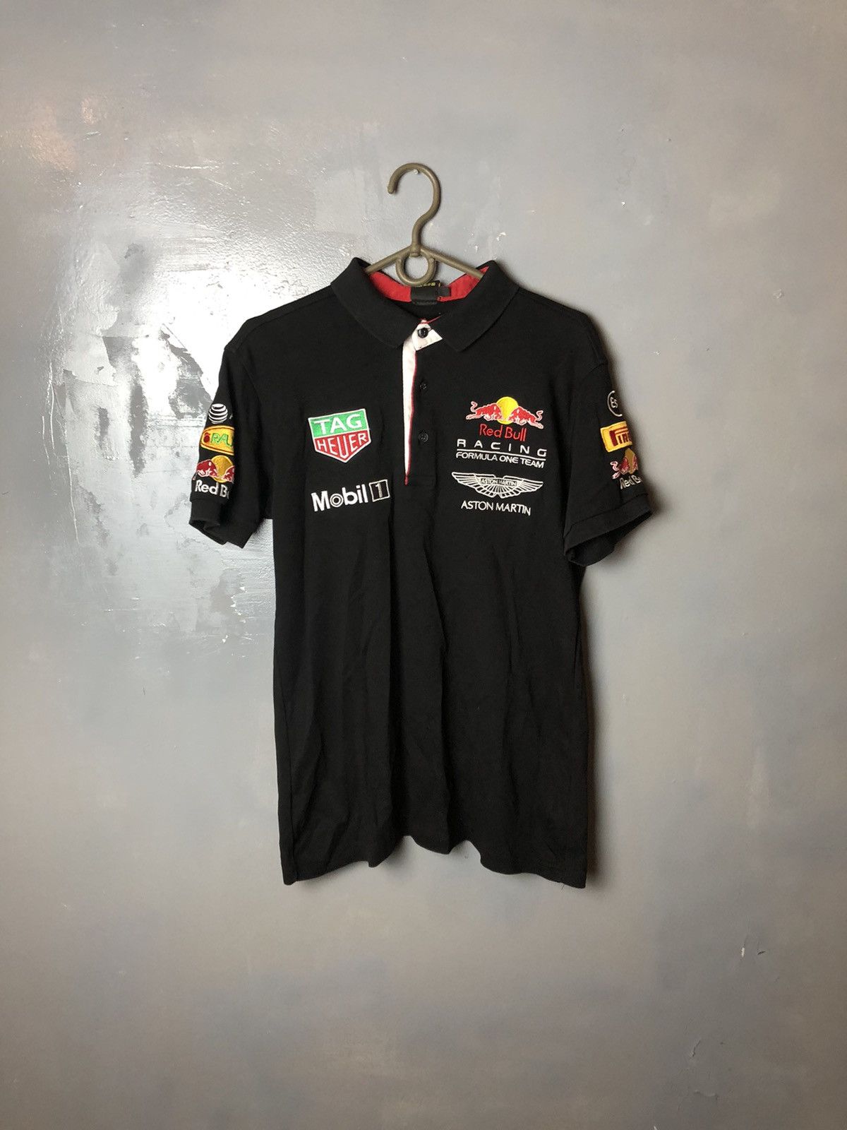 Red Bull Men’s polo Red Bull size M Size US M / EU 48-50 / 2 - 1 Thumbnail