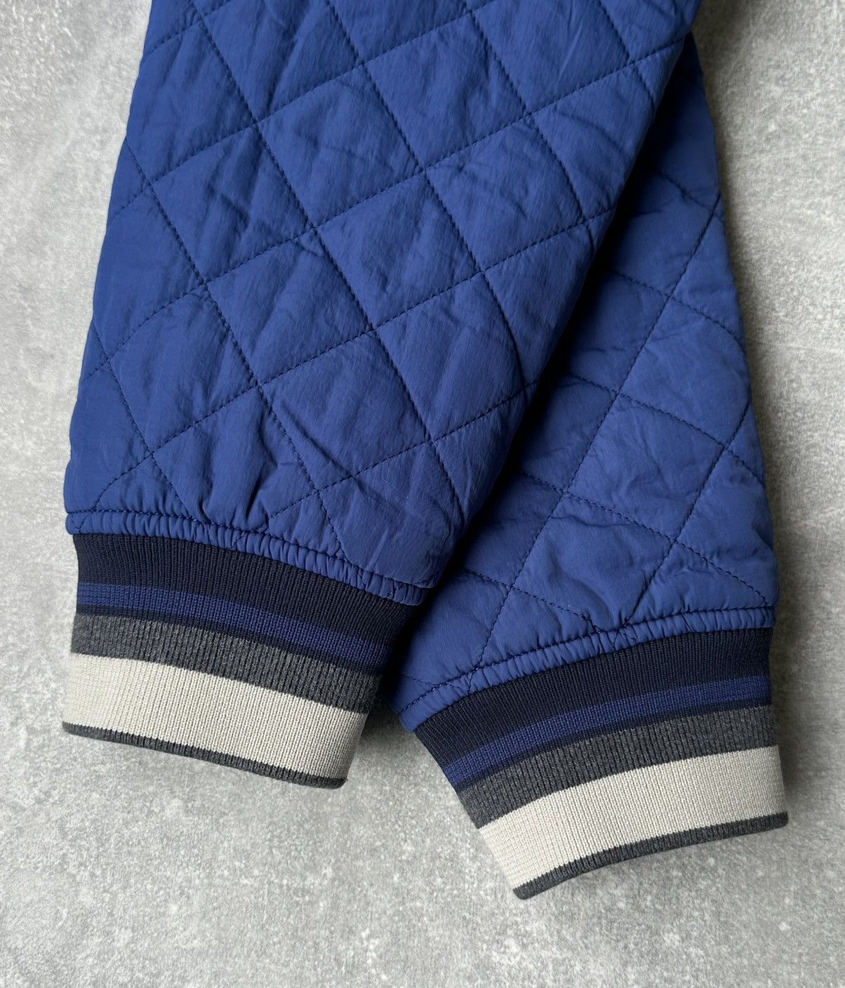 Lacoste LACOSTE Women's Reversible Quilted Bomber Jacket Size S Size US S / EU 44-46 / 1 - 7 Thumbnail