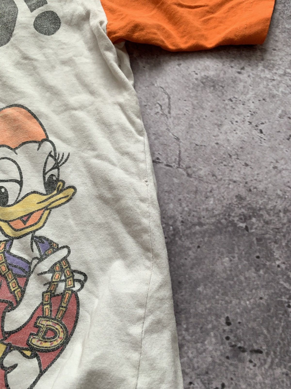 Disney 🔥VINTAGE DISNEY 90s MICKEY & DONALD DUC TRASHED TSHIRT Size US XL / EU 56 / 4 - 6 Thumbnail