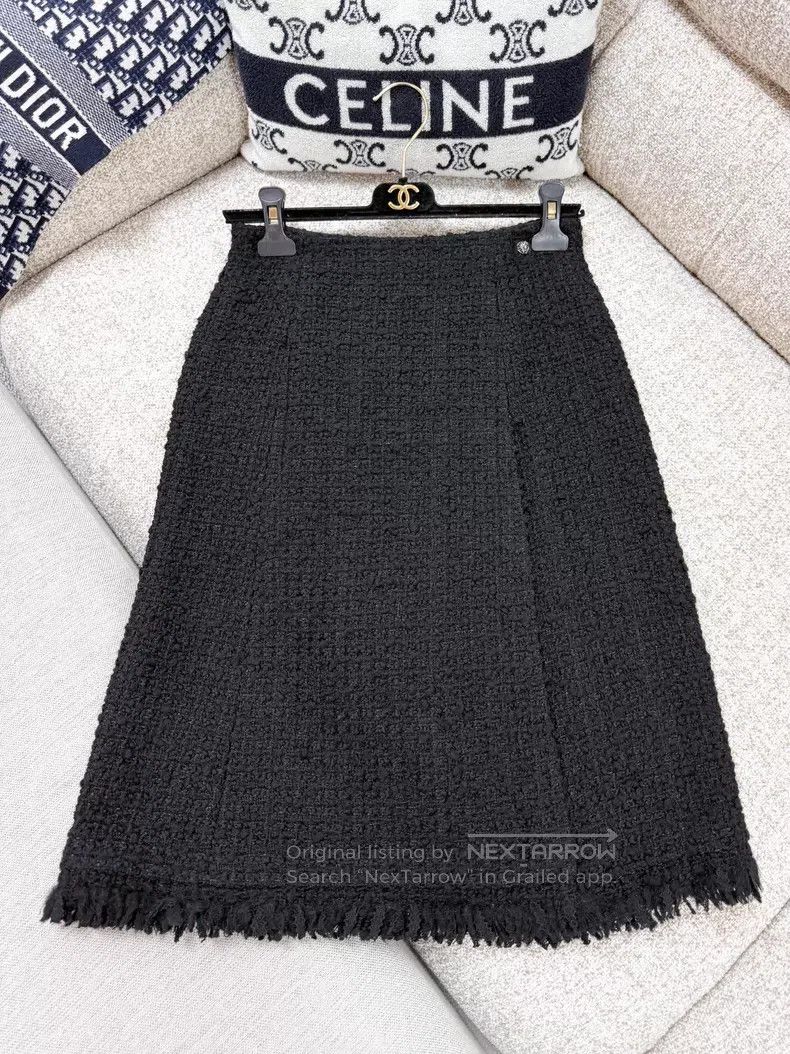 Chanel Chanel Knitted half-length skirt Size 24" / US 00 / IT 34 - 1 Thumbnail