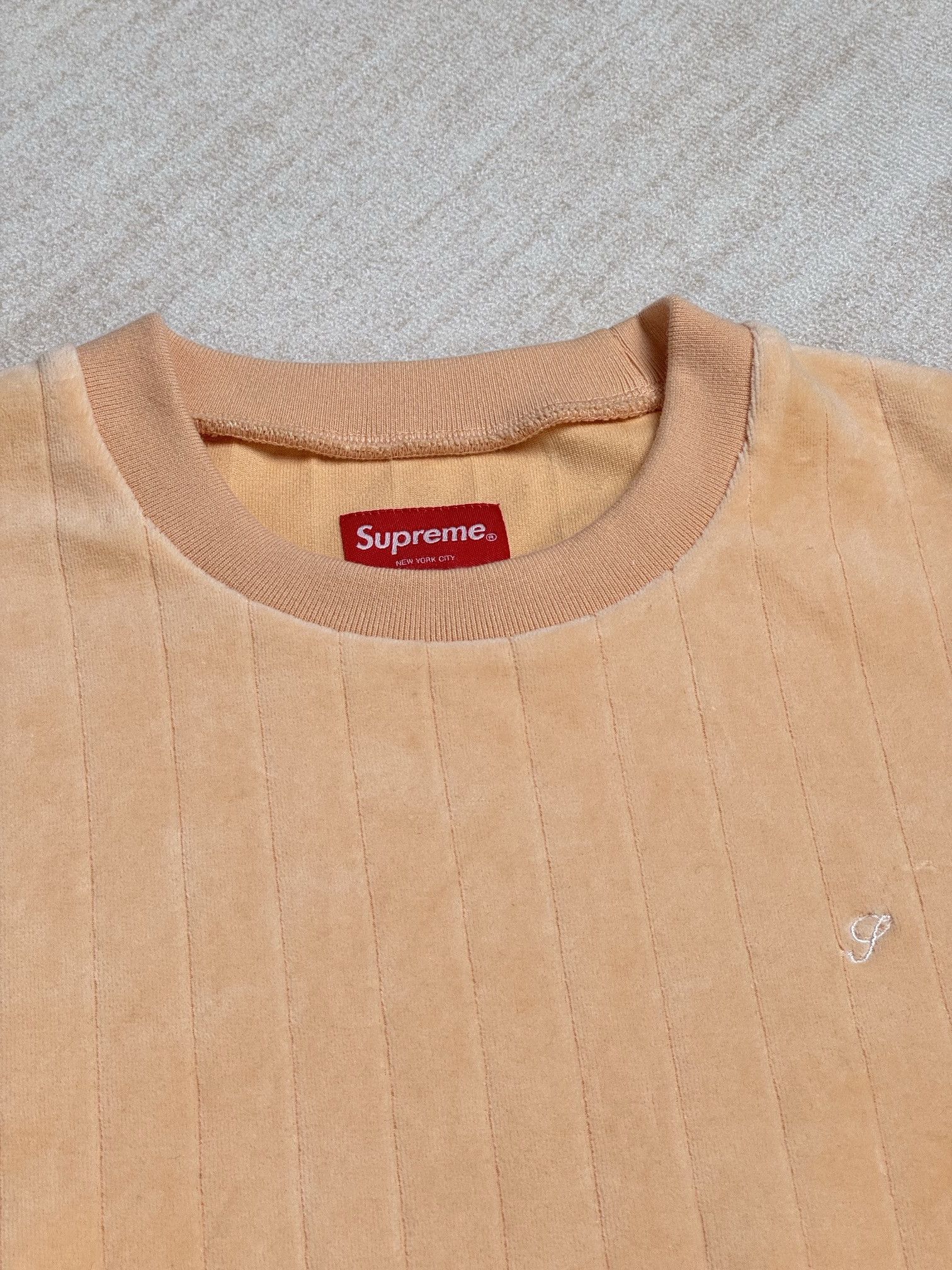 Supreme UNWORN* Supreme Ribbed Velour Crewneck FW17 Size US M / EU 48-50 / 2 - 7 Thumbnail