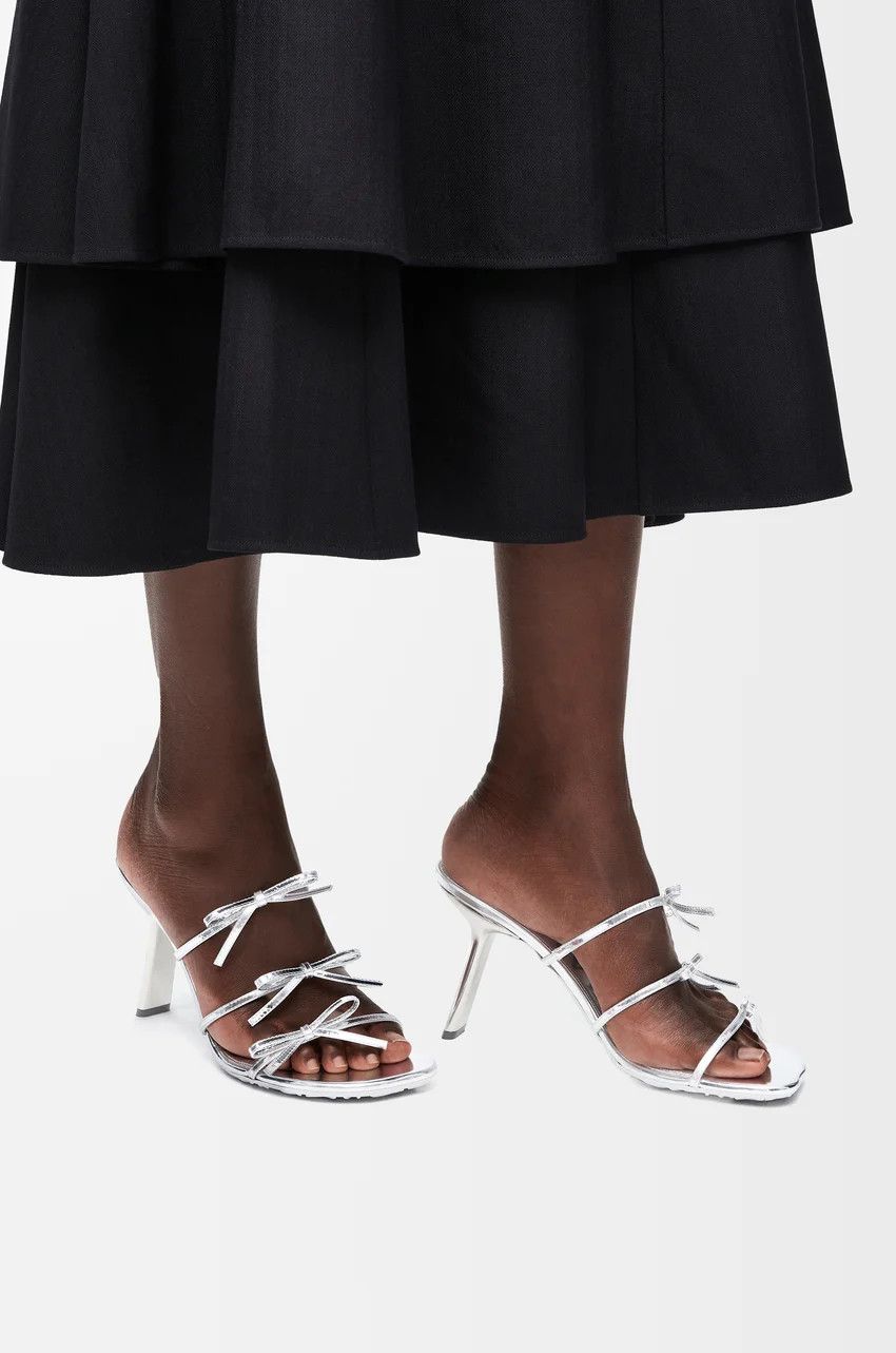 Loewe o1loc1c0525 Sandals in Silver Size US 9 / IT 39 - 2 Thumbnail