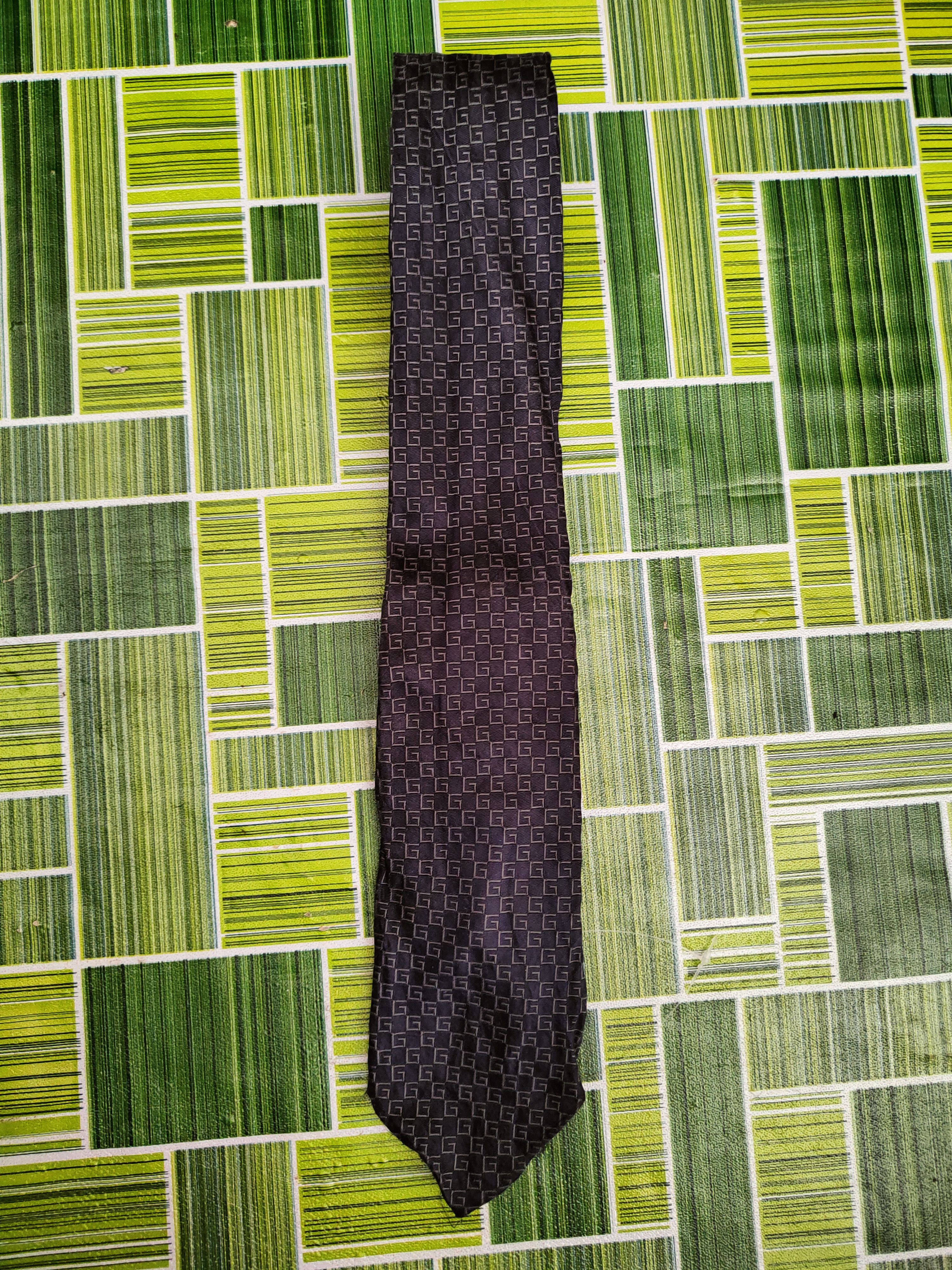 Gucci Gucci Navy Ties #S2897 Size ONE SIZE - 1 Thumbnail