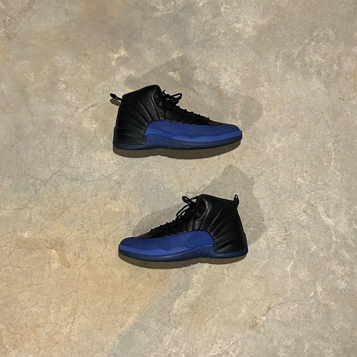 Jordan Brand × Nike Air Jordan 12 Retro Black Game Royal 2019 US 12 Size US 12 / EU 45 - 1 Thumbnail