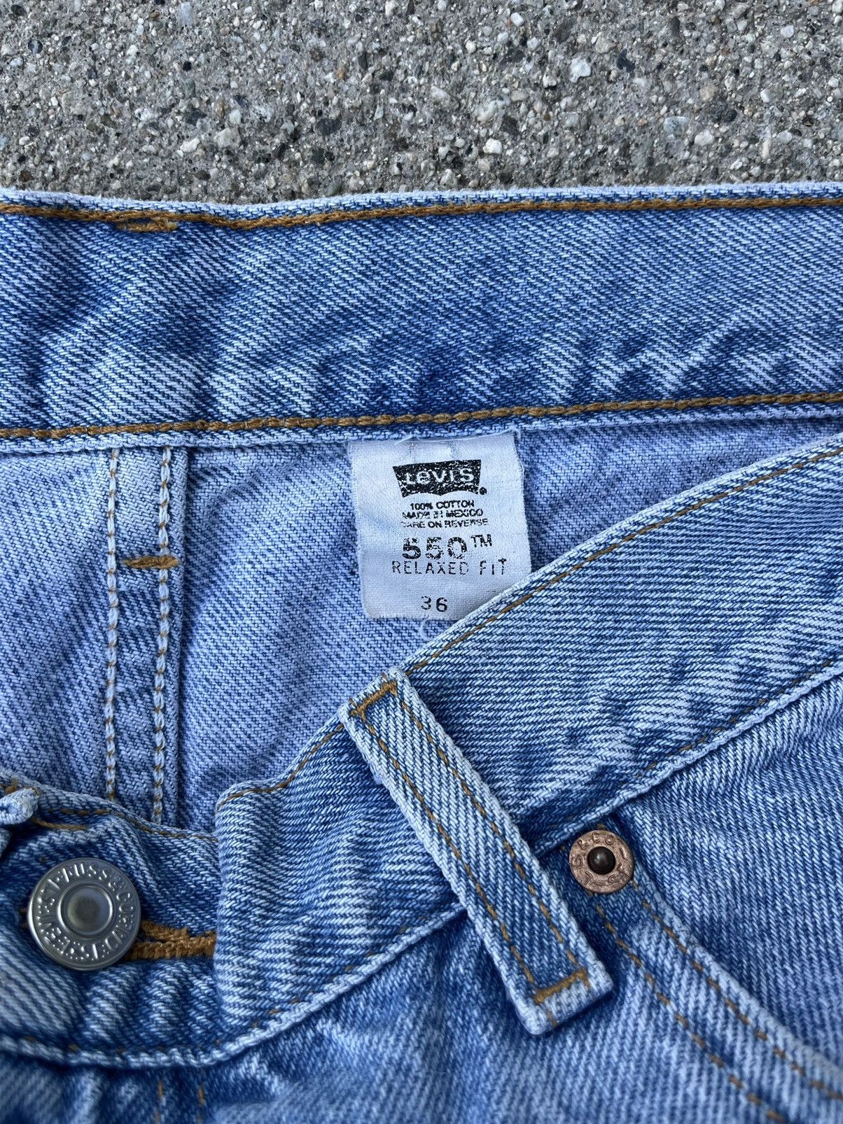 Levi's × Vintage Vintage Levi’s 550 Jean Shorts Tab 2001 Jorts Relaxed Denim Size US 34 / EU 50 - 3 Thumbnail