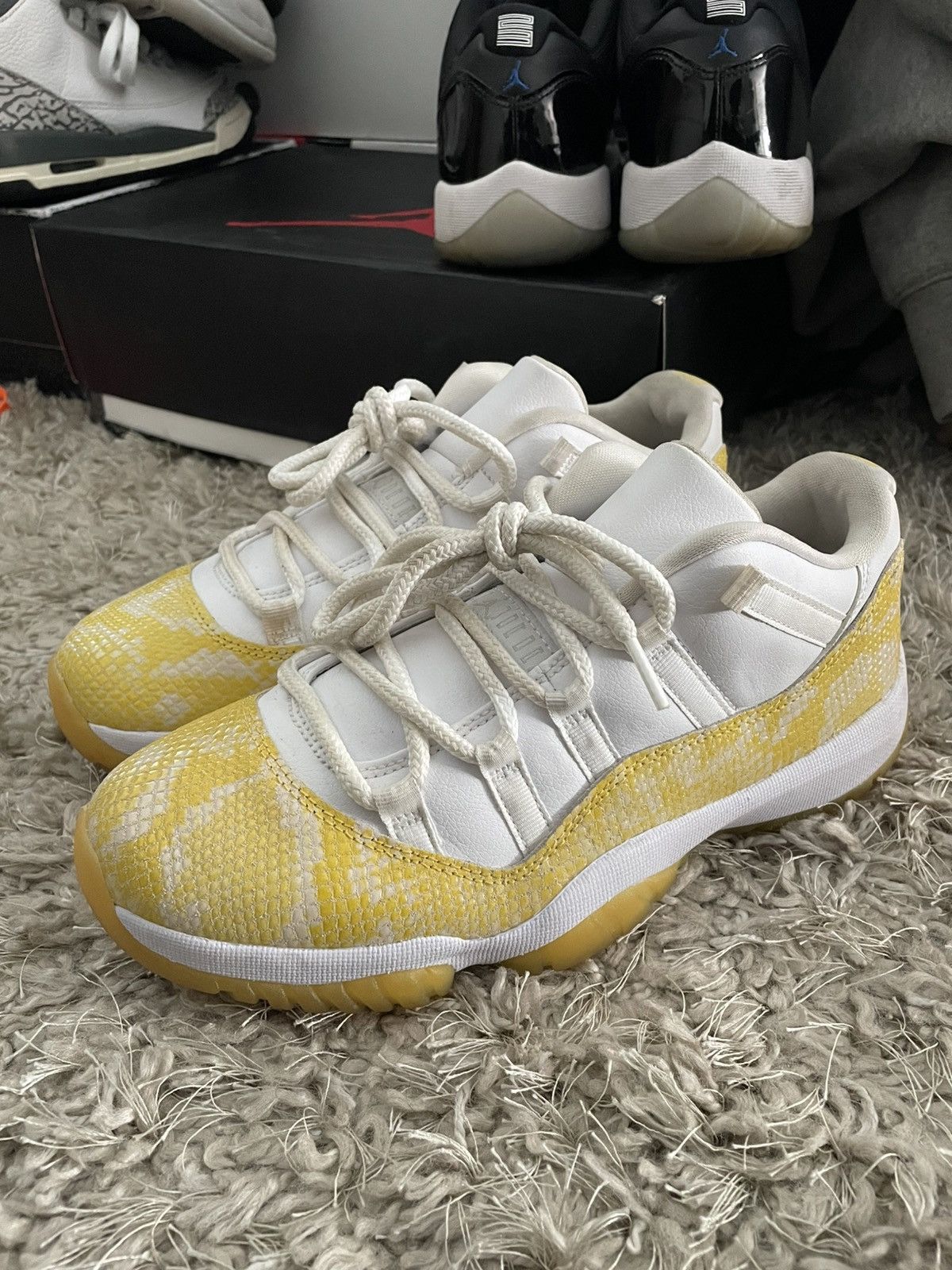 Jordan Brand Jorfan 11 Low Yellow Snake Skin Size US 8.5 / IT 38.5 - 1 Thumbnail