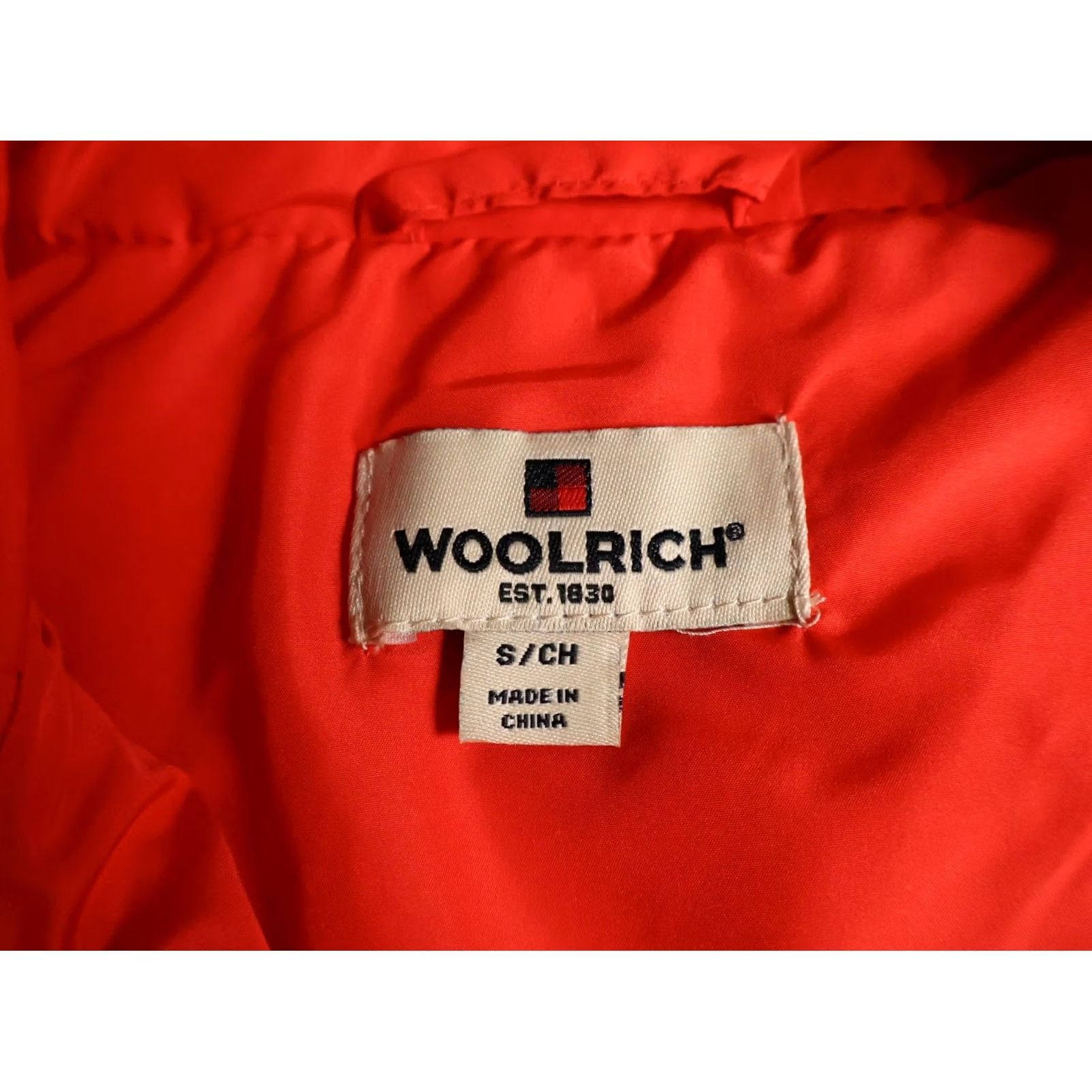 Vintage Woolrich Vest Women's Small Red Quilted Down Insulated Full Zip Puffer Jacket Style: Outdoor, Hiking, Fall, Winter Mens, Womens Size S / US 4 / IT 40 - 3 Thumbnail