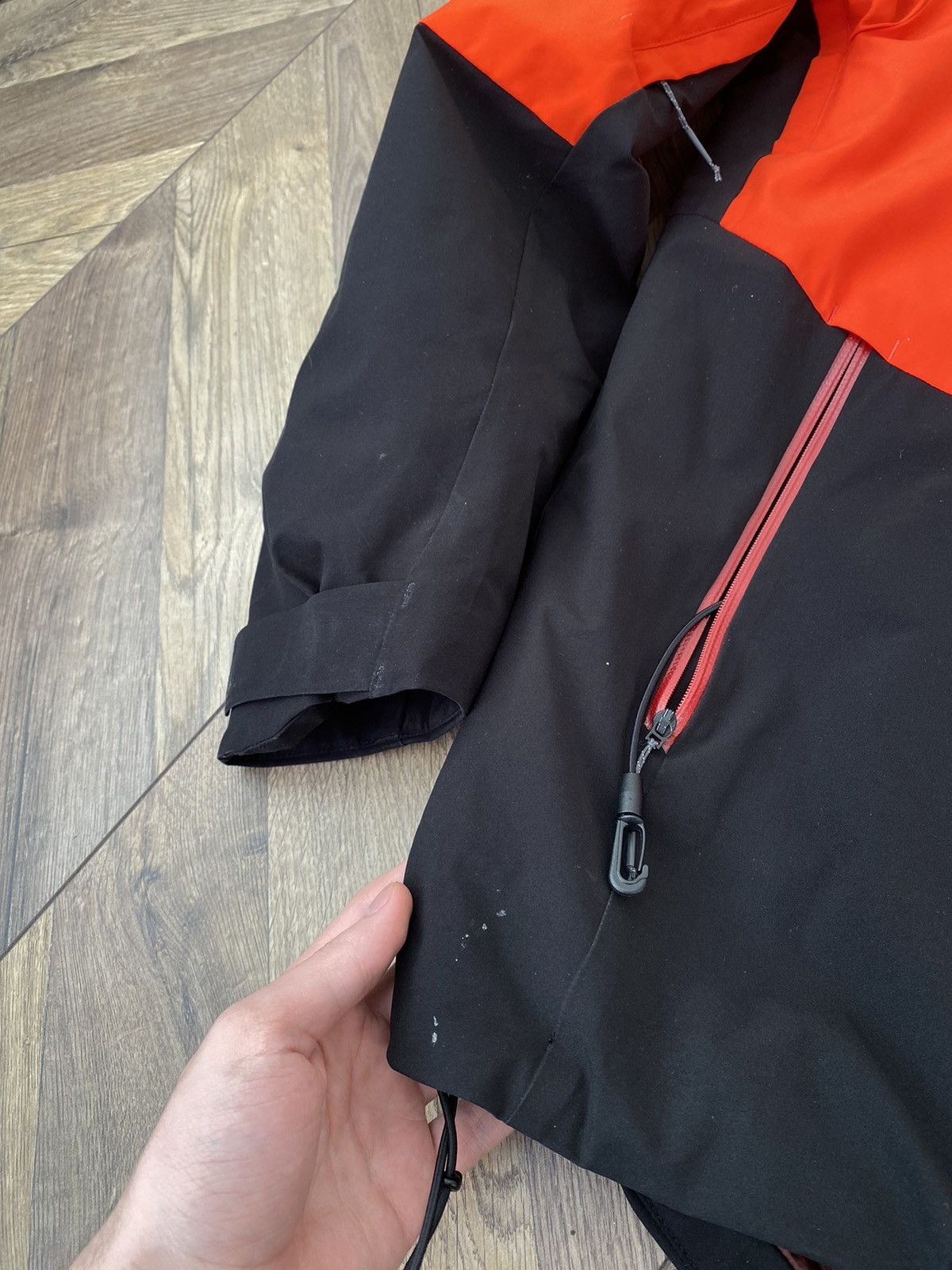Odlo × Vintage Vintage Odlo Swiss Ski Team red Jacket Size US L / EU 52-54 / 3 - 11 Thumbnail