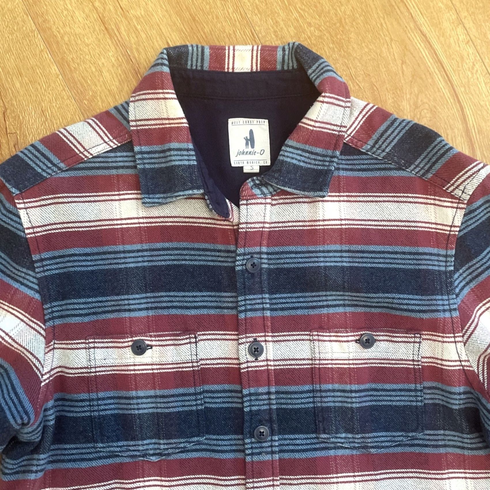 johnnie-O johnnie-O Mens Surf Flannel Shirt Small Blue Striped Button-Up Collar Regular XS? Note: Size is S, not XS. Size US S / EU 44-46 / 1 - 3 Thumbnail