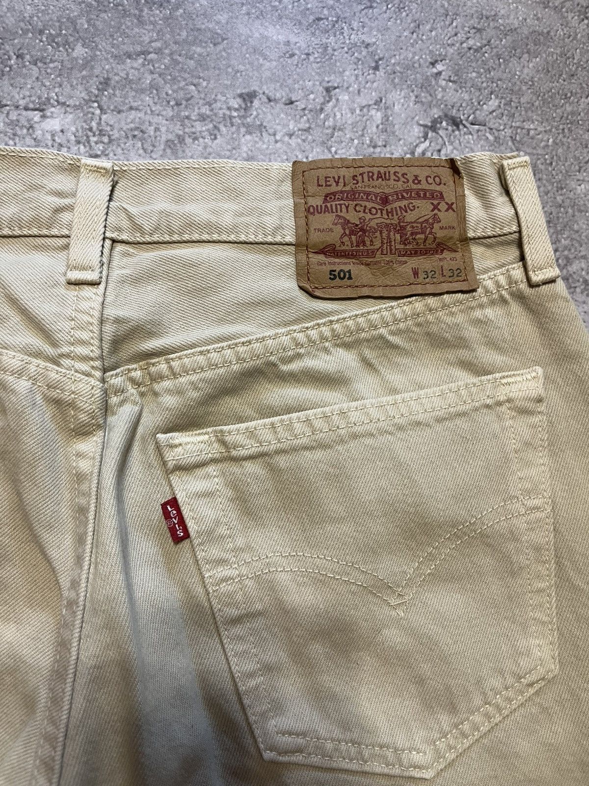Levi's Vintage 90’ Made In United Kingdom Levis 501 Size US 32 / EU 48 - 3 Thumbnail