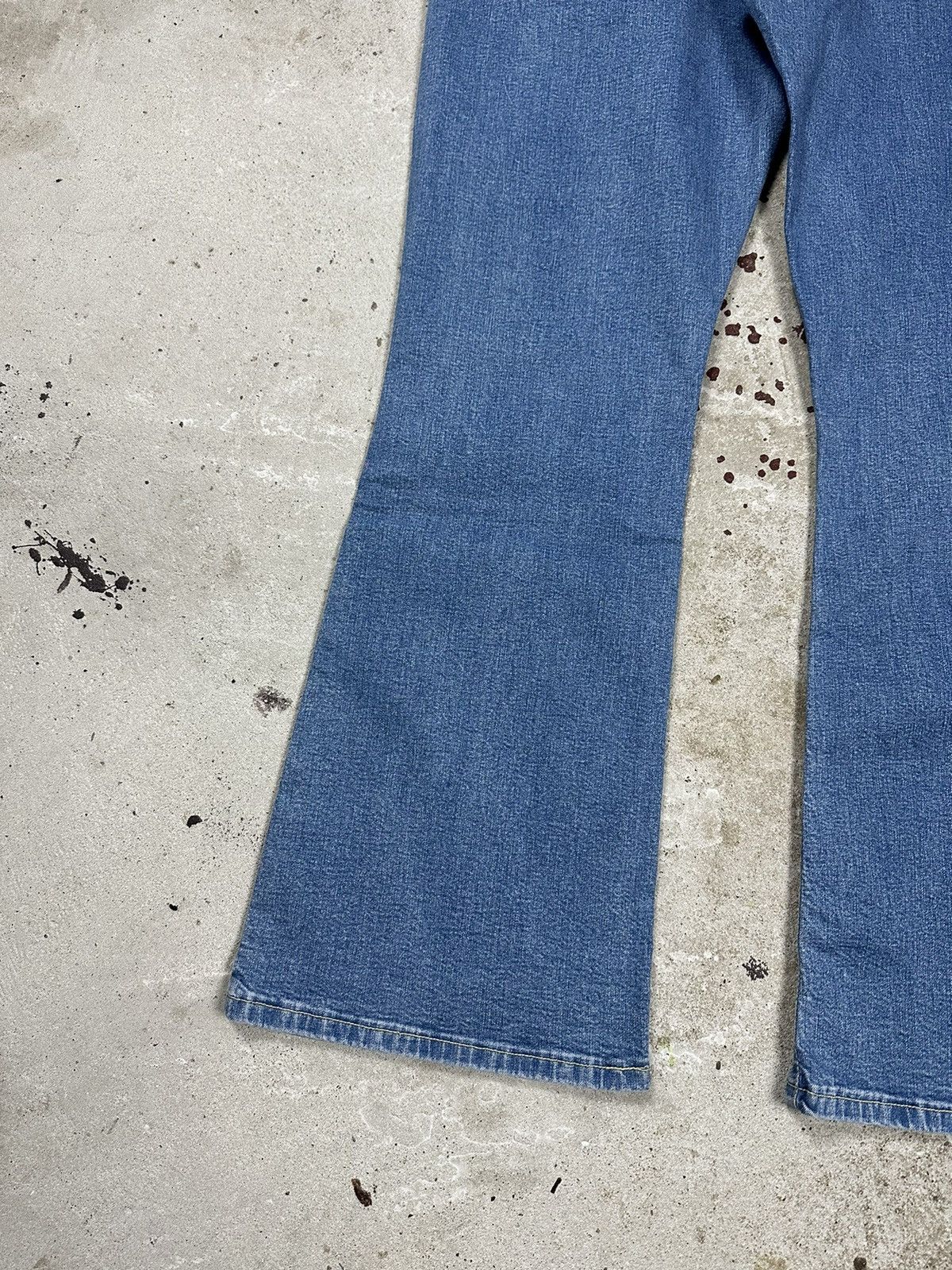 Levi's × Vintage DSWT Vintage 2003 Levi’s 584 Flare Bootcut Denim Pants Jeans Size US 32 / EU 48 - 10 Thumbnail